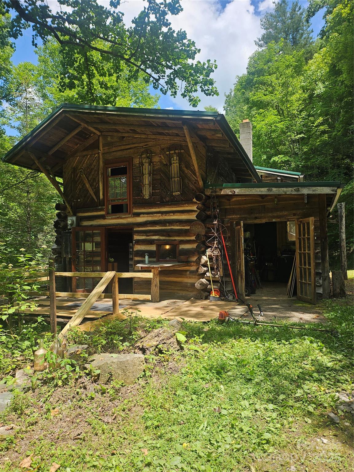 1710 Roaring Fork Road Property Photo 7