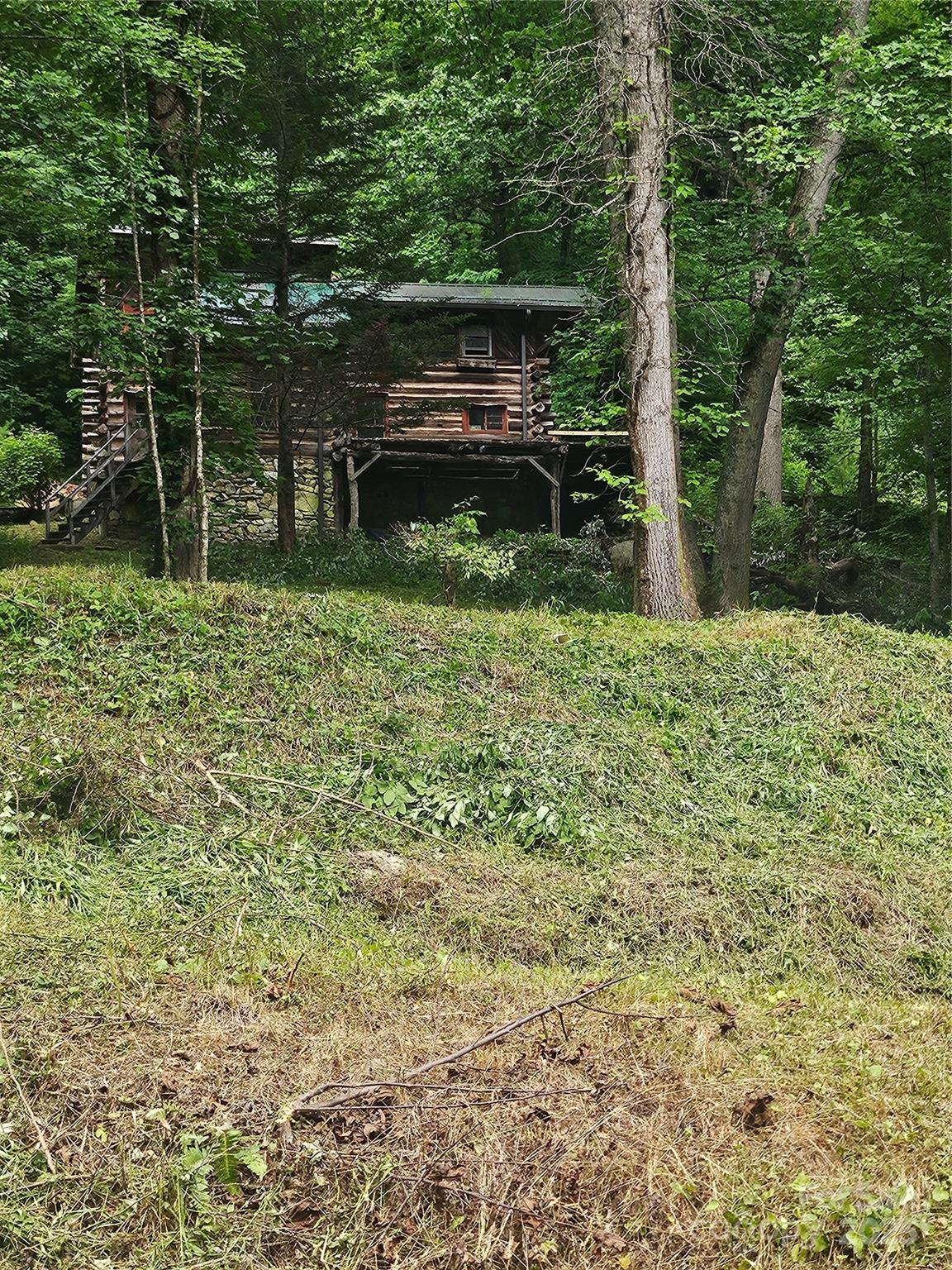 1710 Roaring Fork Road Property Photo 9