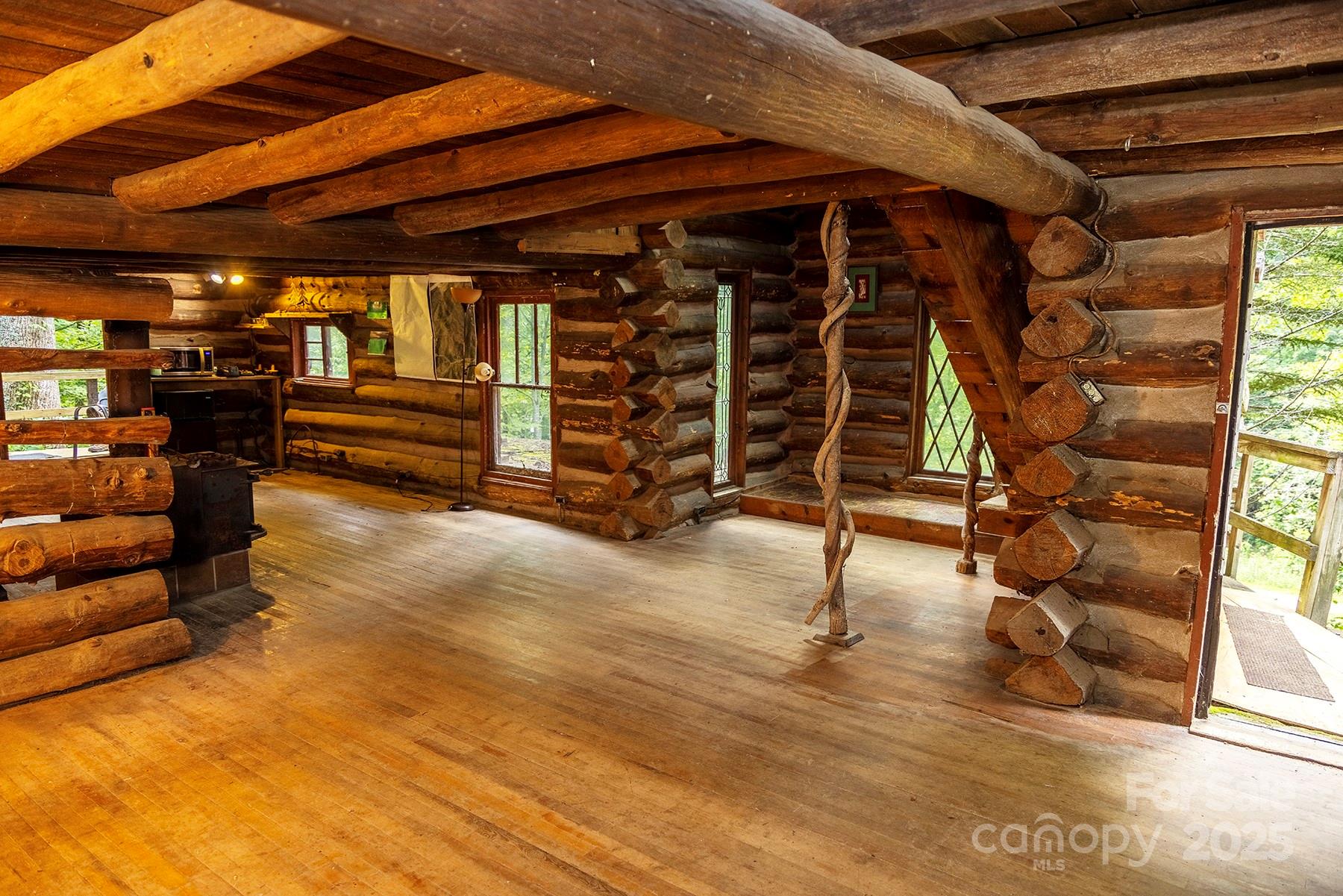 1710 Roaring Fork Road Property Photo 10