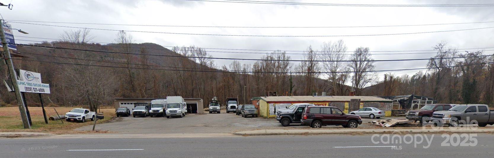 1311 Tunnel Road Property Photo 3
