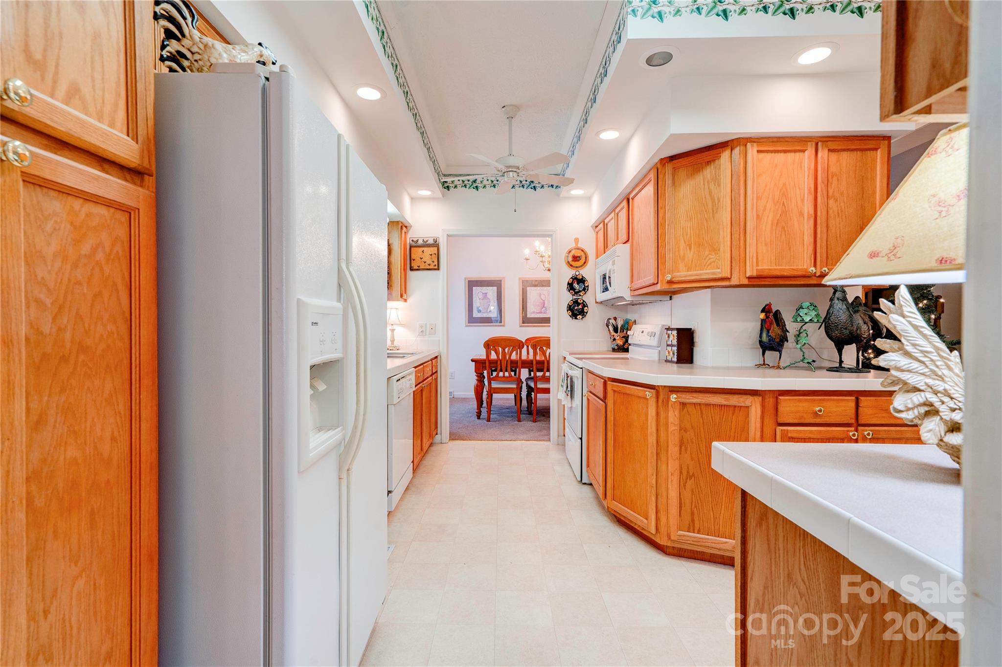 2606 Greenville Highway Property Photo 8