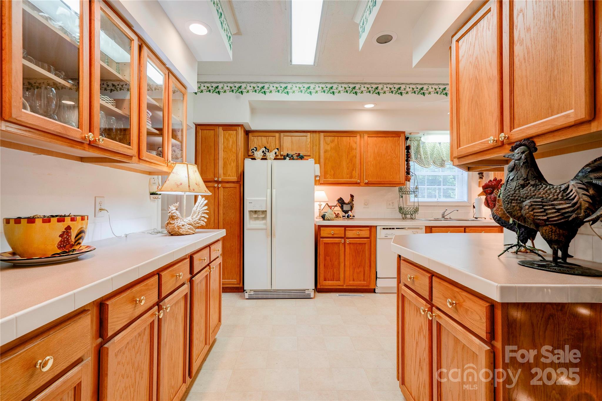 2606 Greenville Highway Property Photo 10