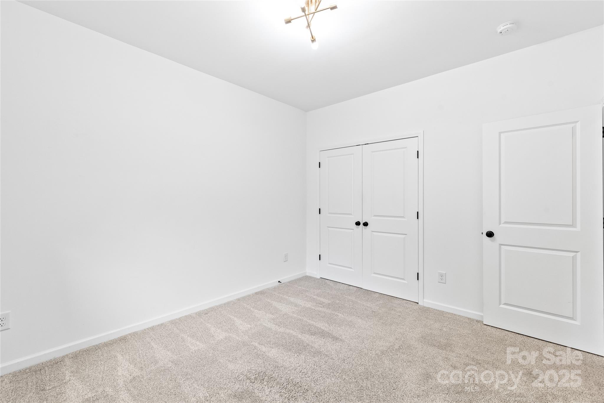 1212 Mason Way Property Photo 21