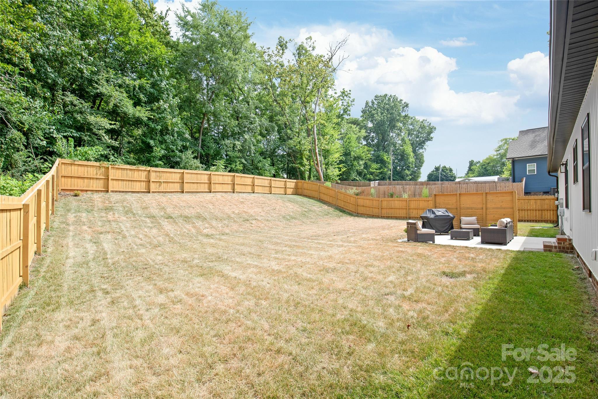 1212 Mason Way Property Photo 28