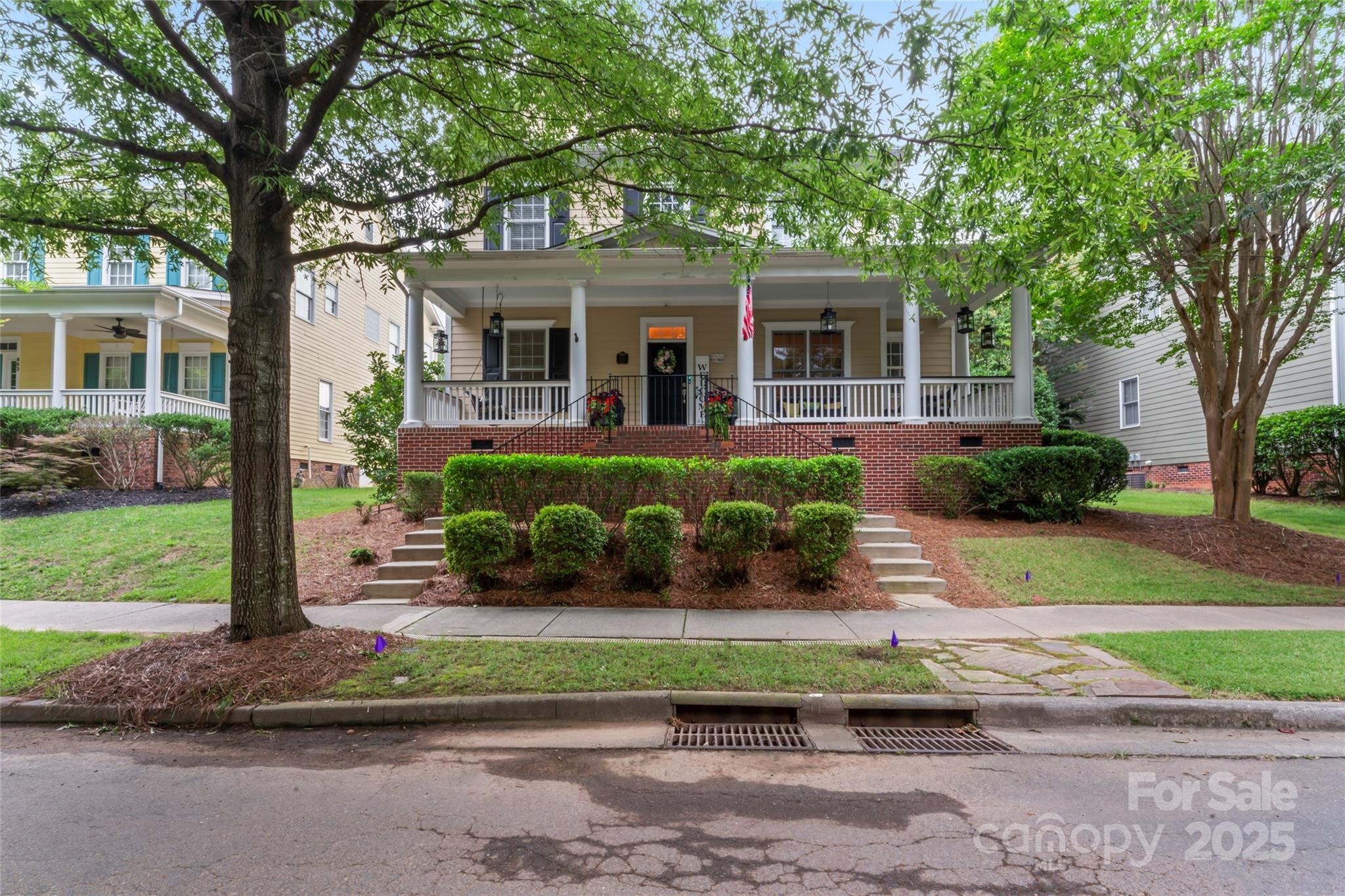 878 Promenade Walk Property Photo 1