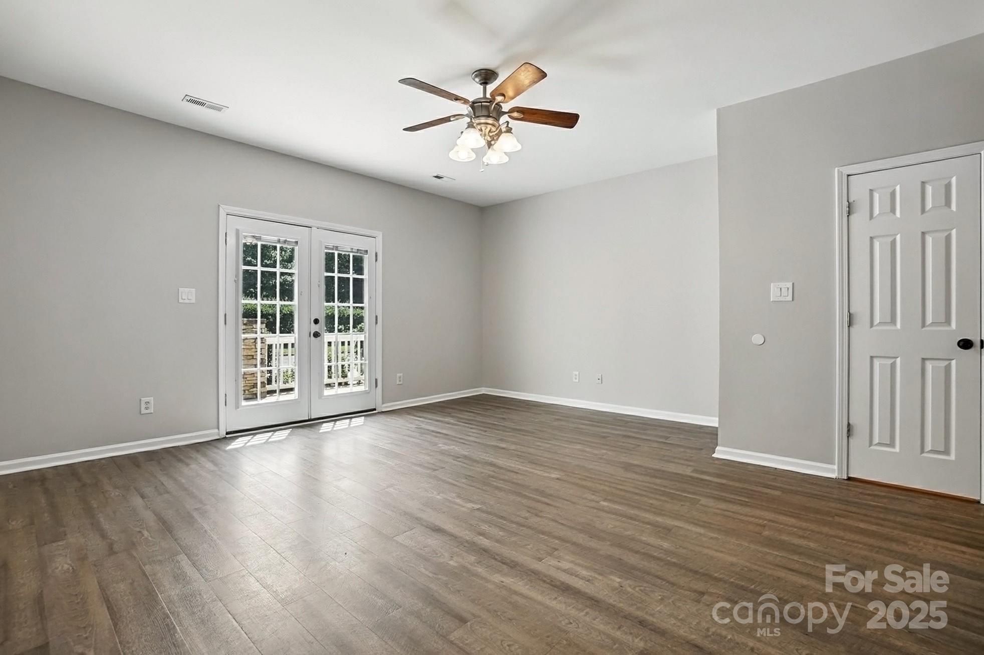 11331 Dundarrach Lane Property Photo 7