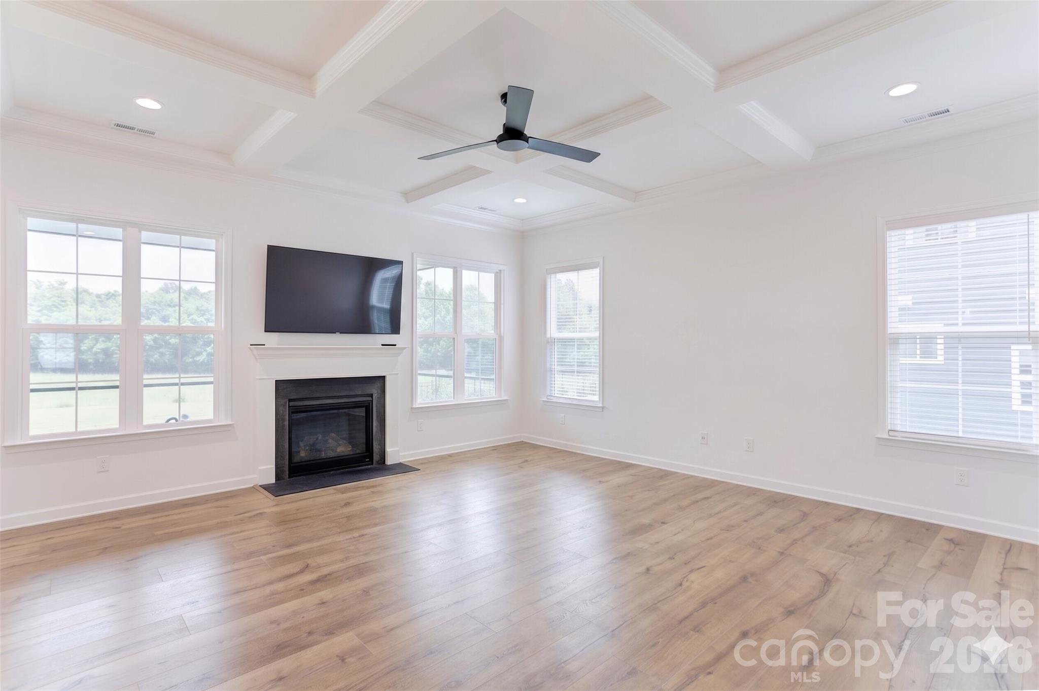 471 Lucky Drive Property Photo 12