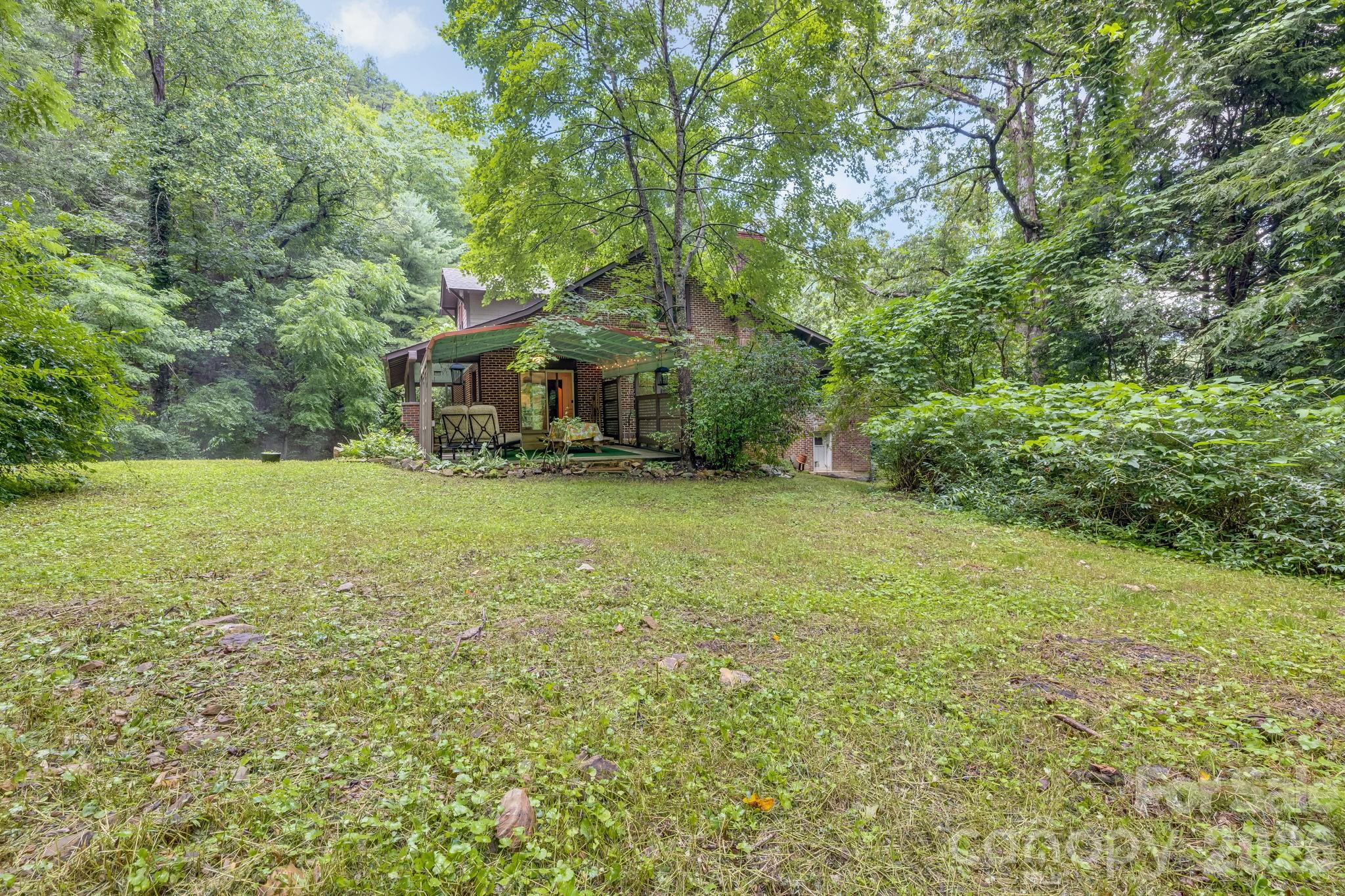 257 Henderson Drive Property Photo 42