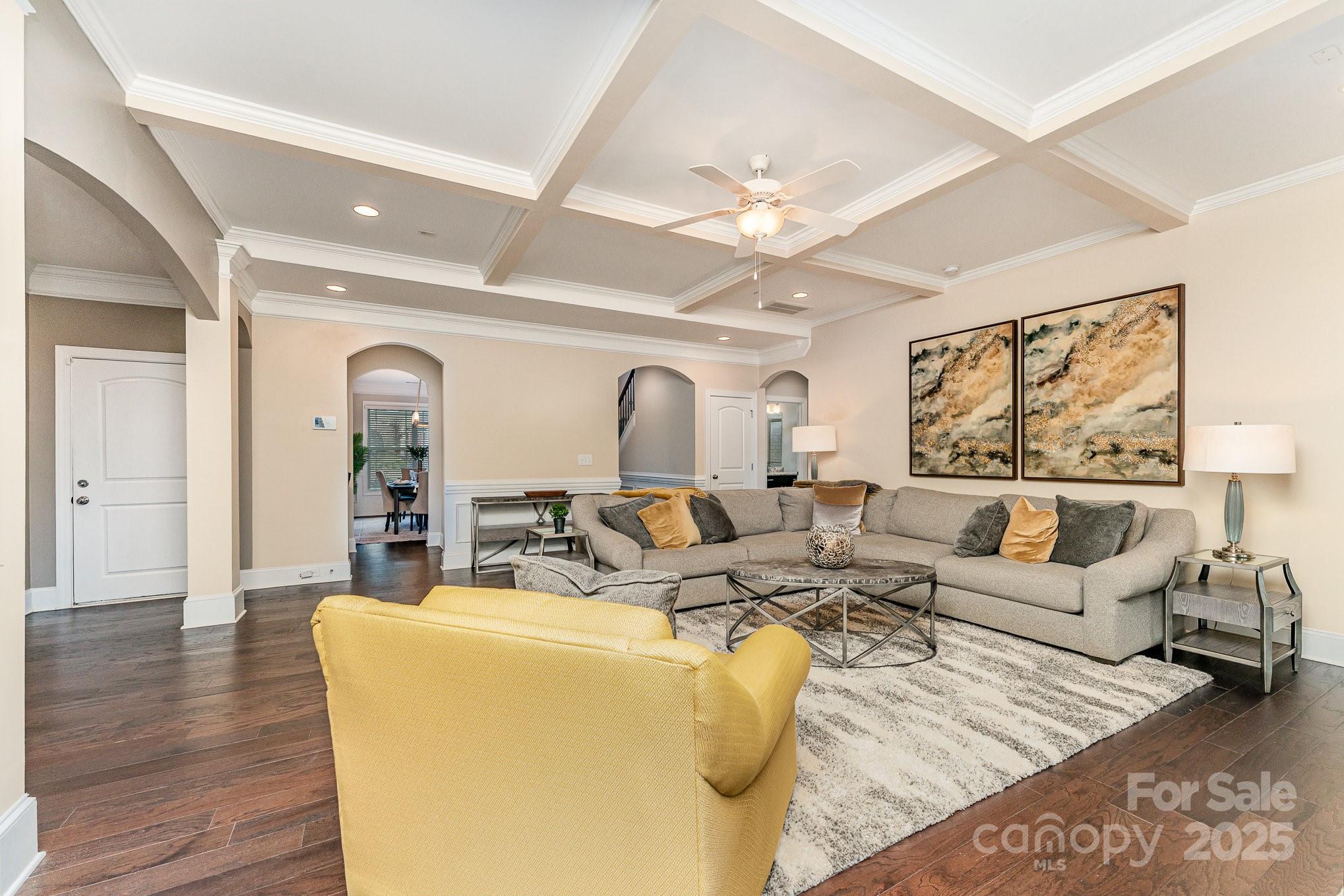 4332 Ireland Way Property Photo 6