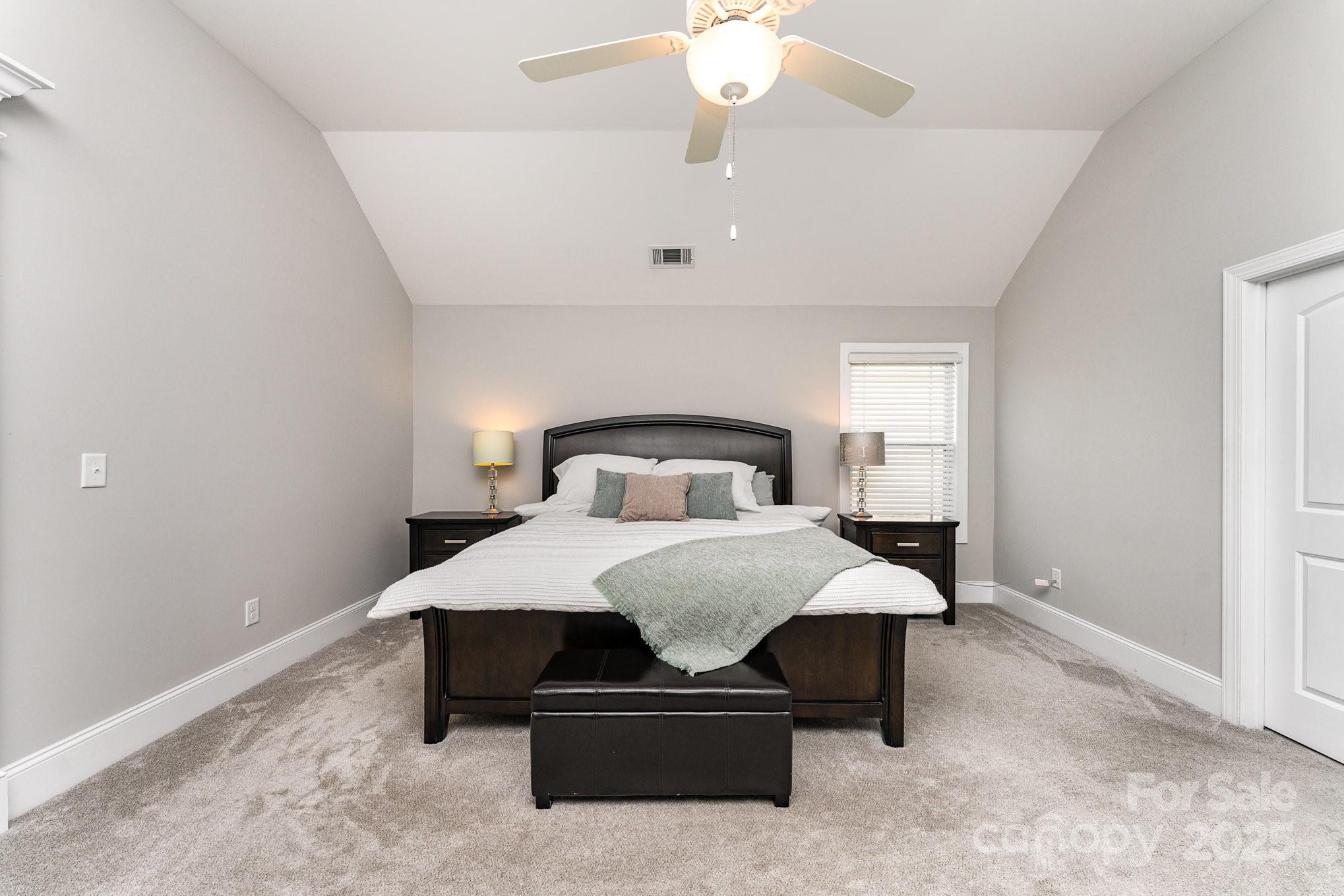 4332 Ireland Way Property Photo 19