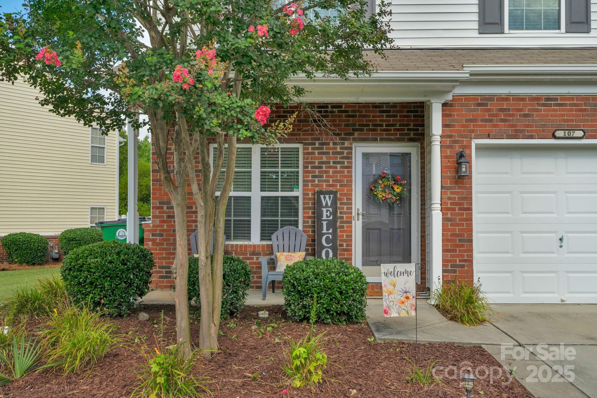 107 Azteca Drive Property Photo 3