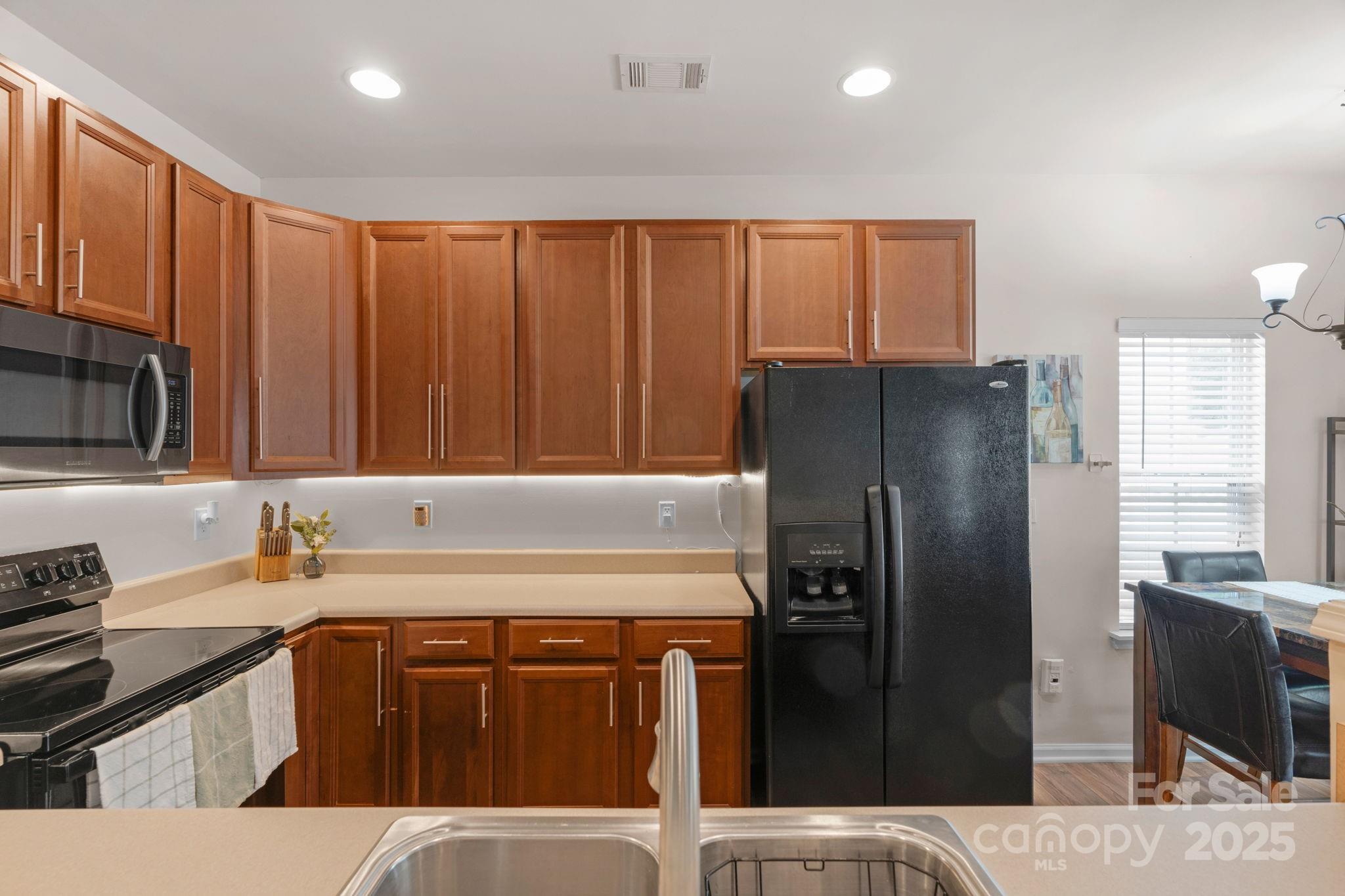 107 Azteca Drive Property Photo 20