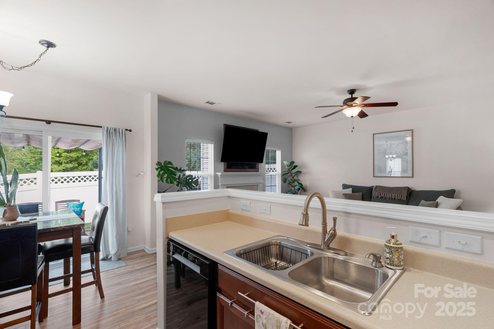 107 Azteca Drive Property Photo 24