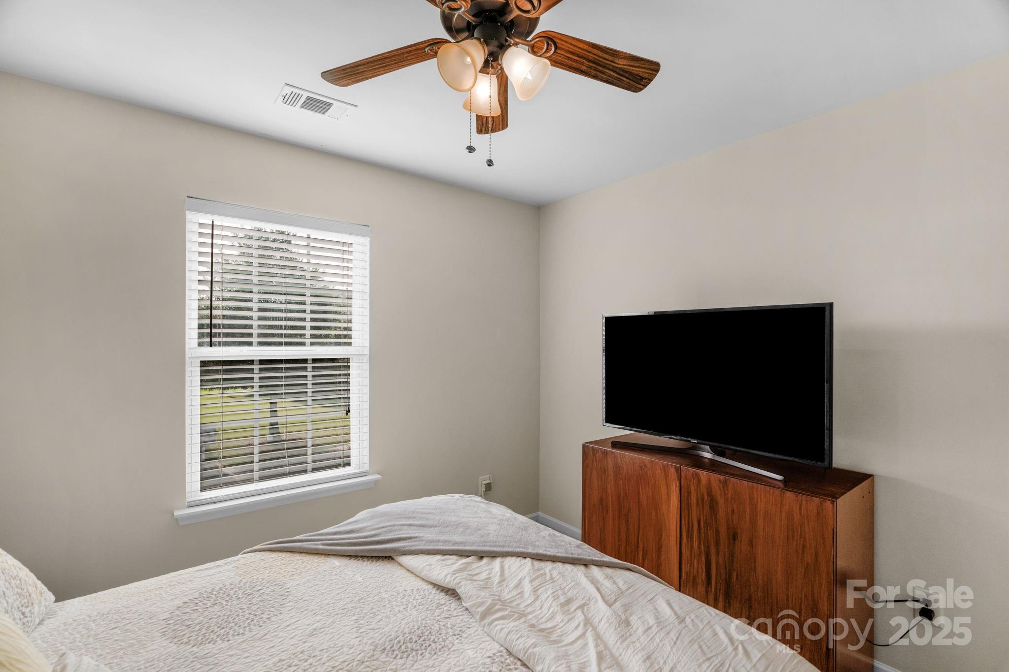 107 Azteca Drive Property Photo 28