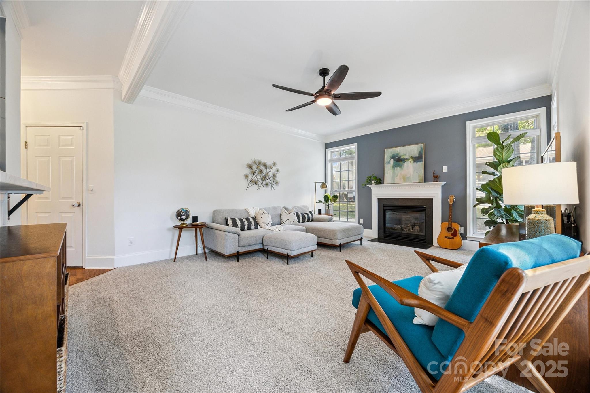 4033 Bamborough Drive Property Photo 11