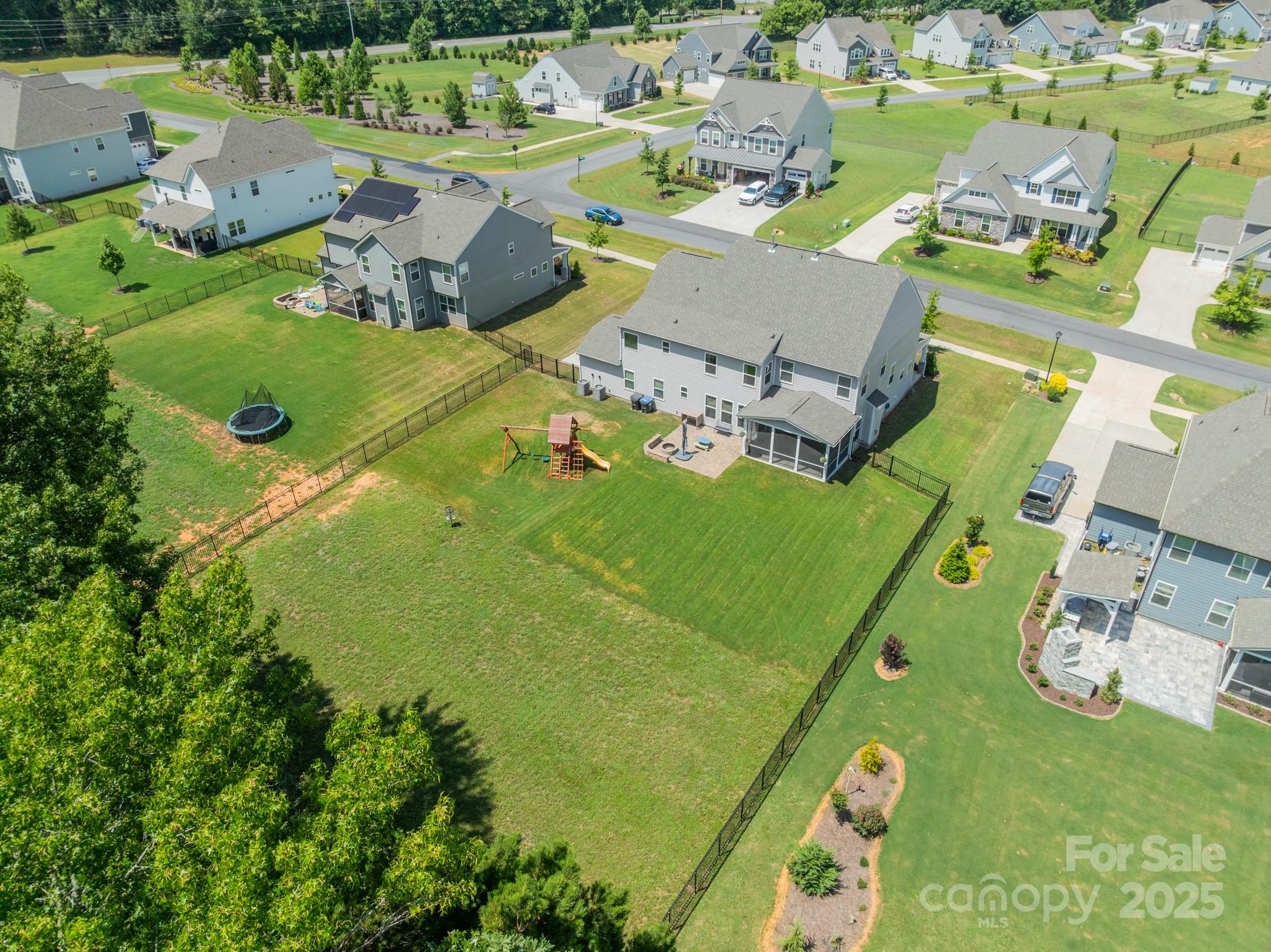 849 Yucatan Drive Property Photo 14