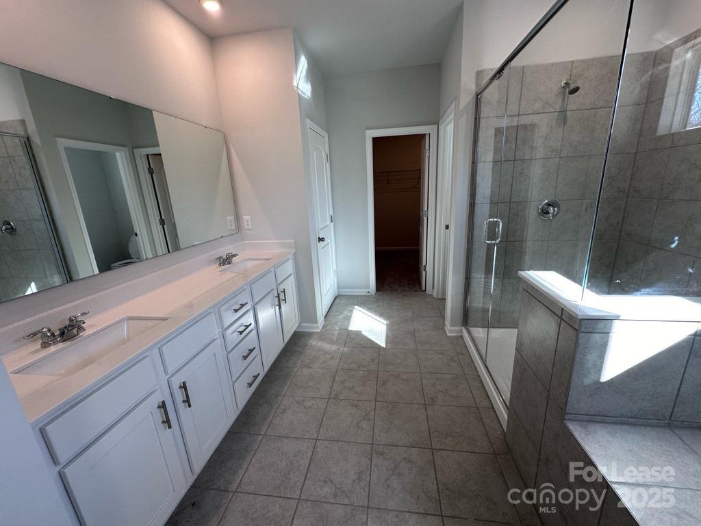 5021 Kinsbridge Divide 06 Property Photo 27