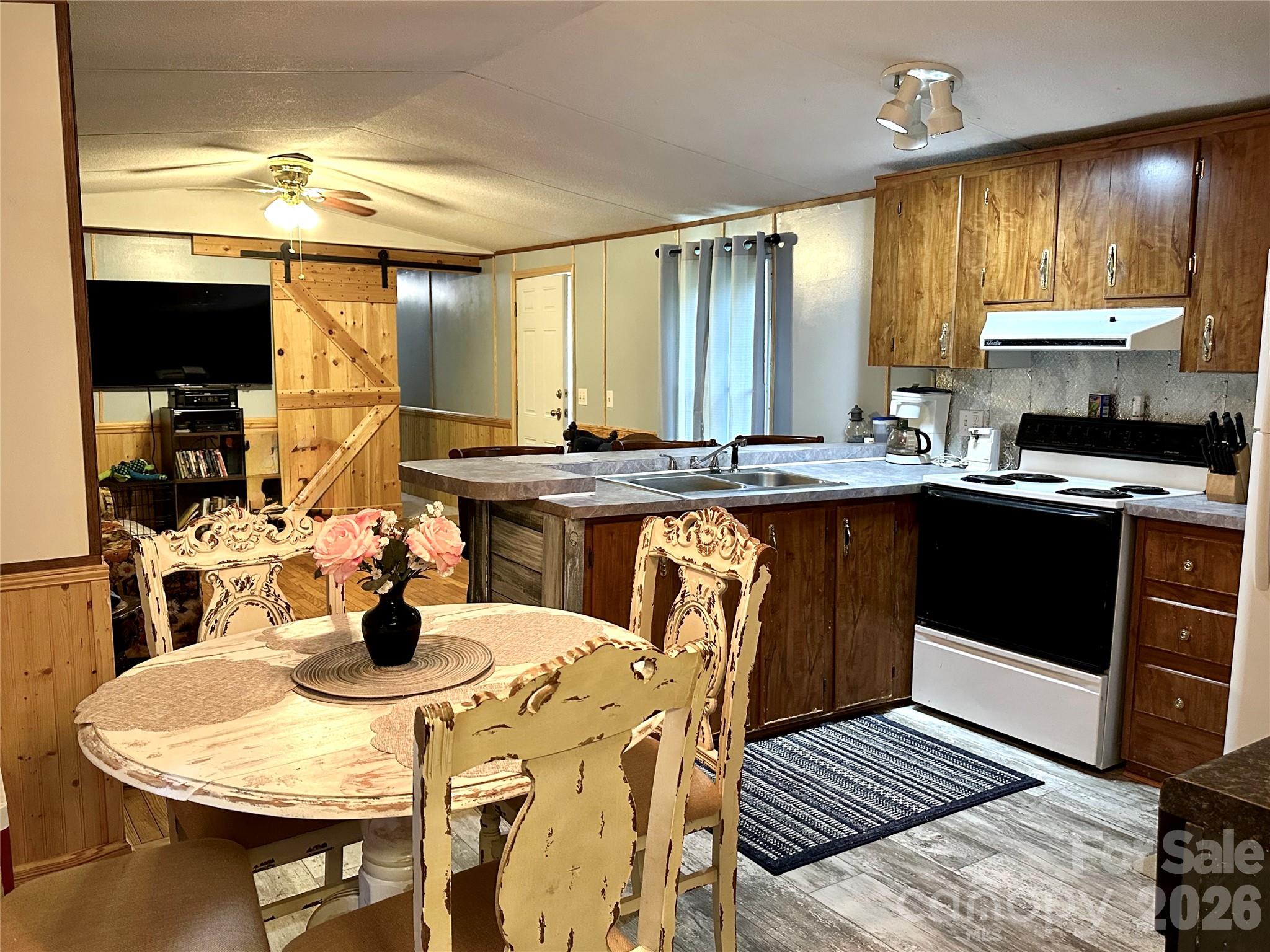 492 Chestnut Mountain Road Property Photo 10