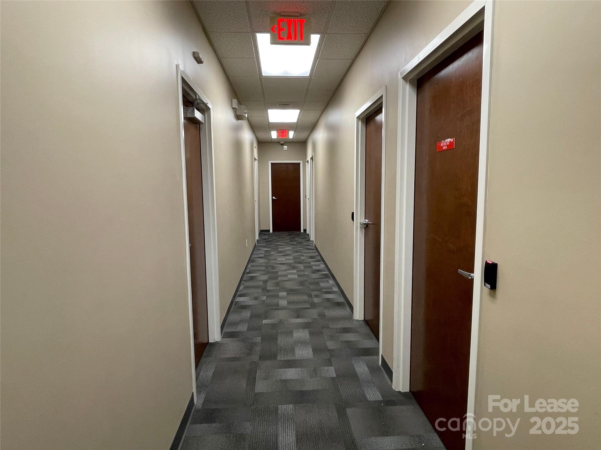 3057 Senna Drive Property Photo 7