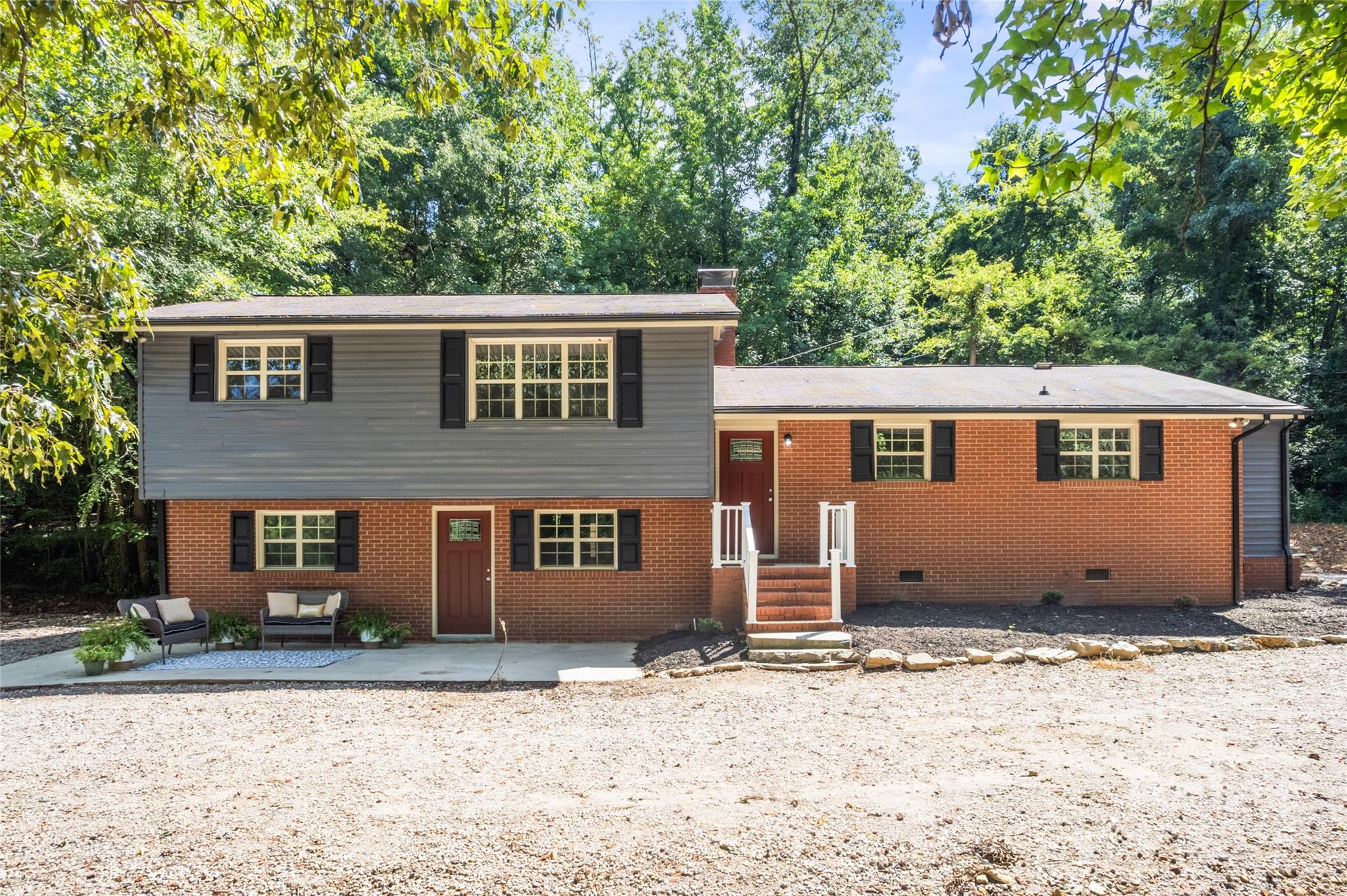 16067 NC HWY 73 Highway