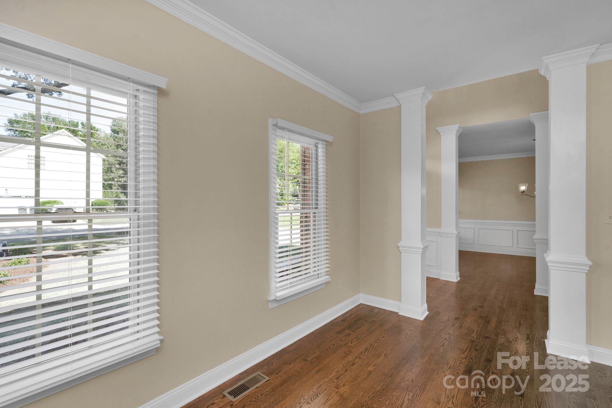 1202 Coachman Drive Property Photo 4