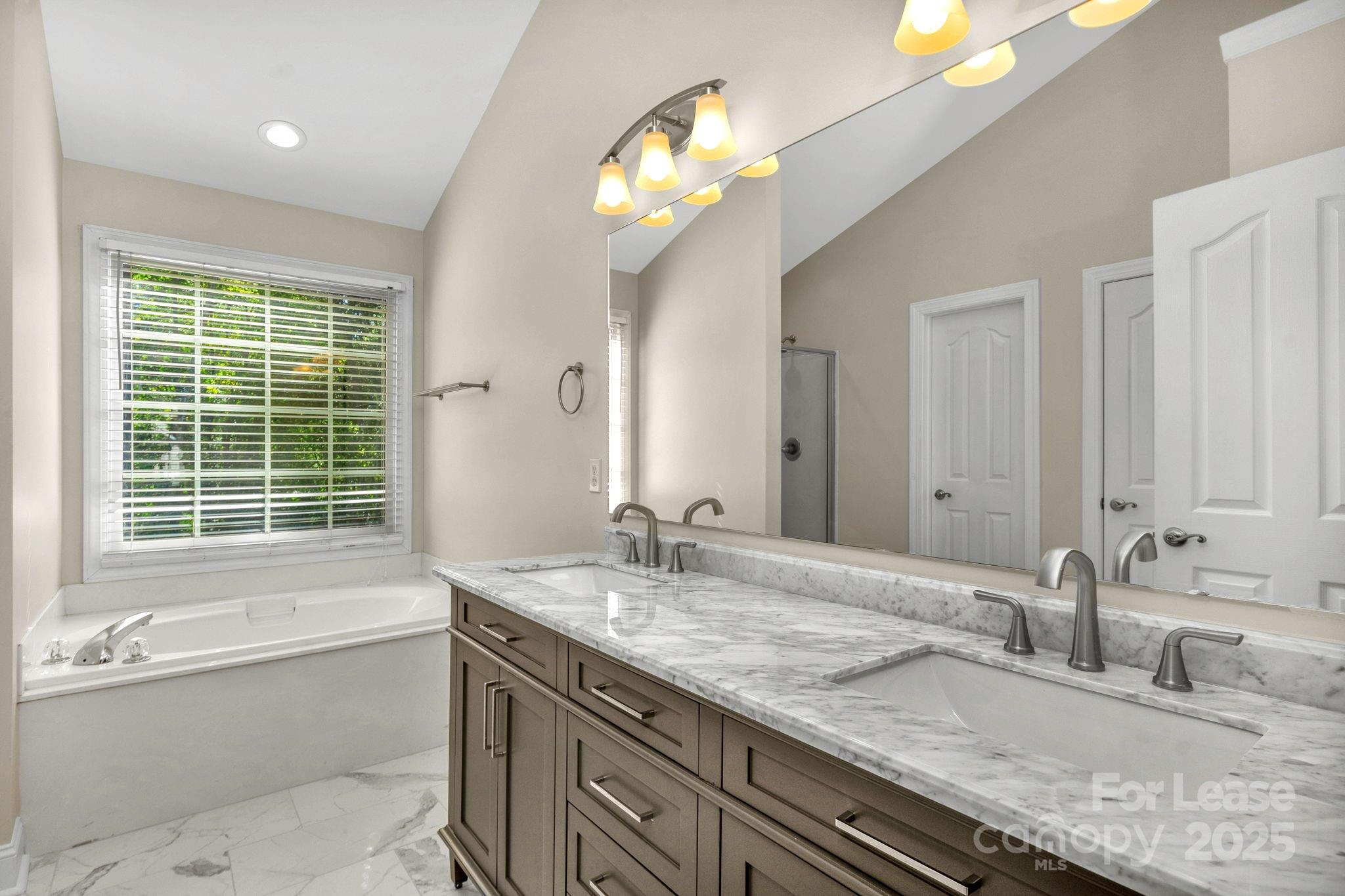 1202 Coachman Drive Property Photo 23