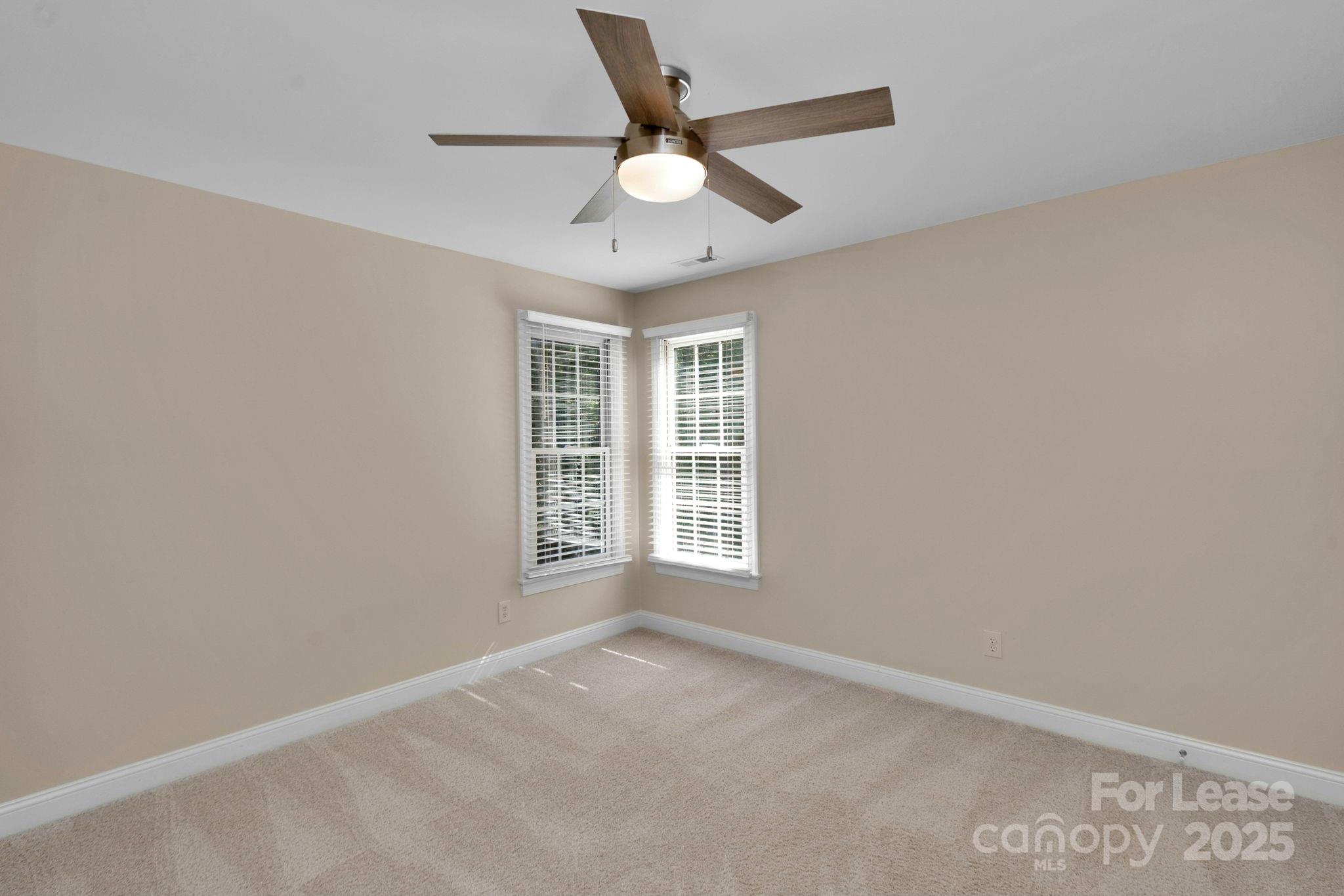1202 Coachman Drive Property Photo 27
