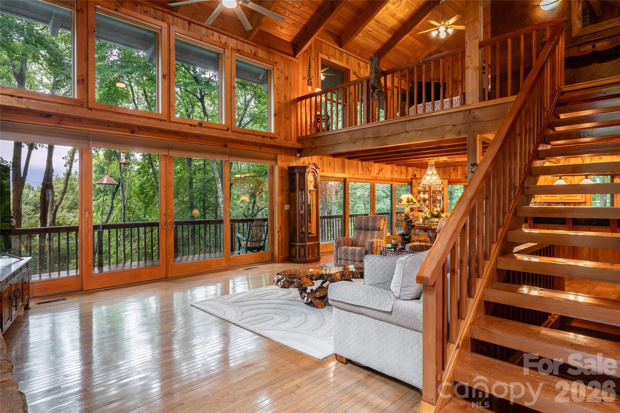 163 Tweetys Knoll Property Photo 23