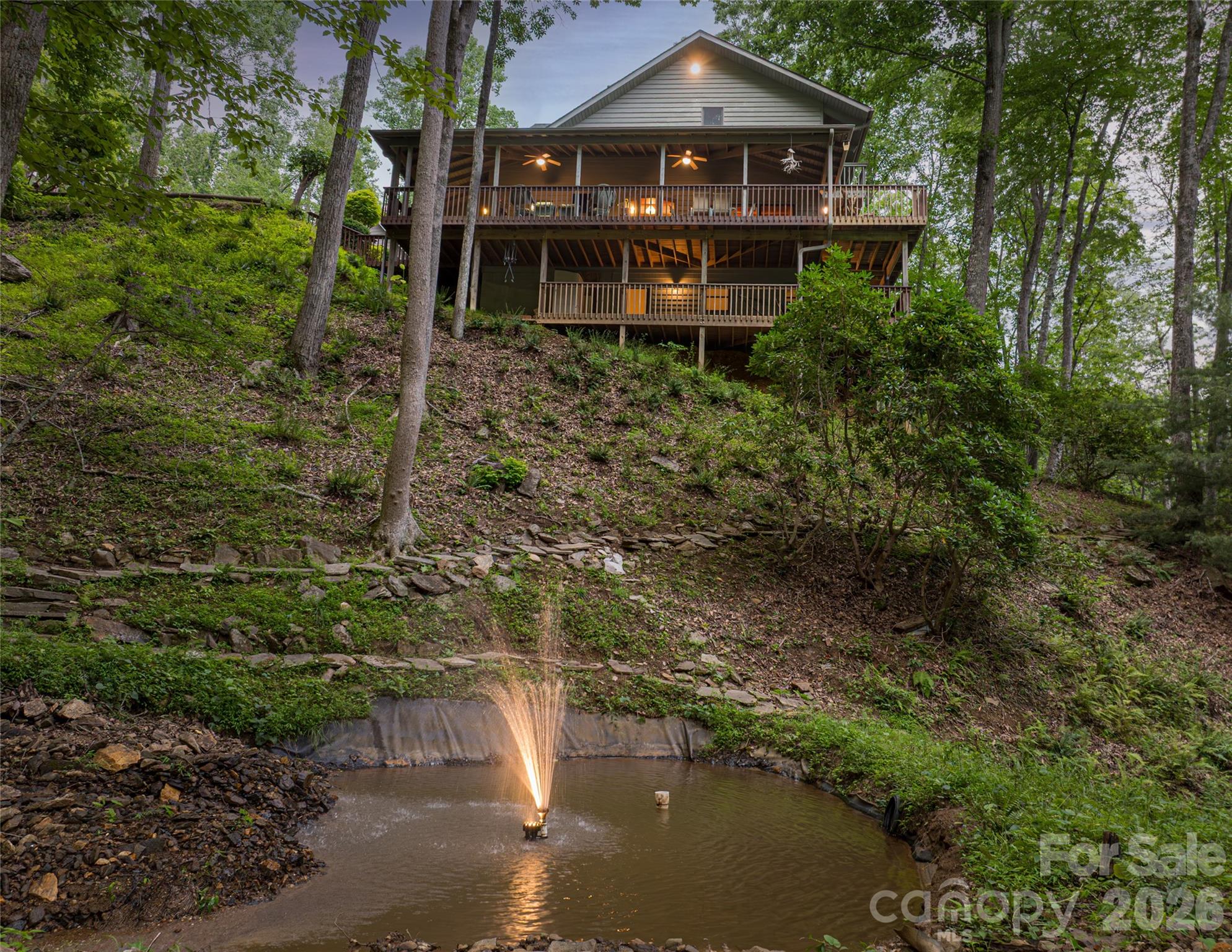 163 Tweetys Knoll Property Photo 45
