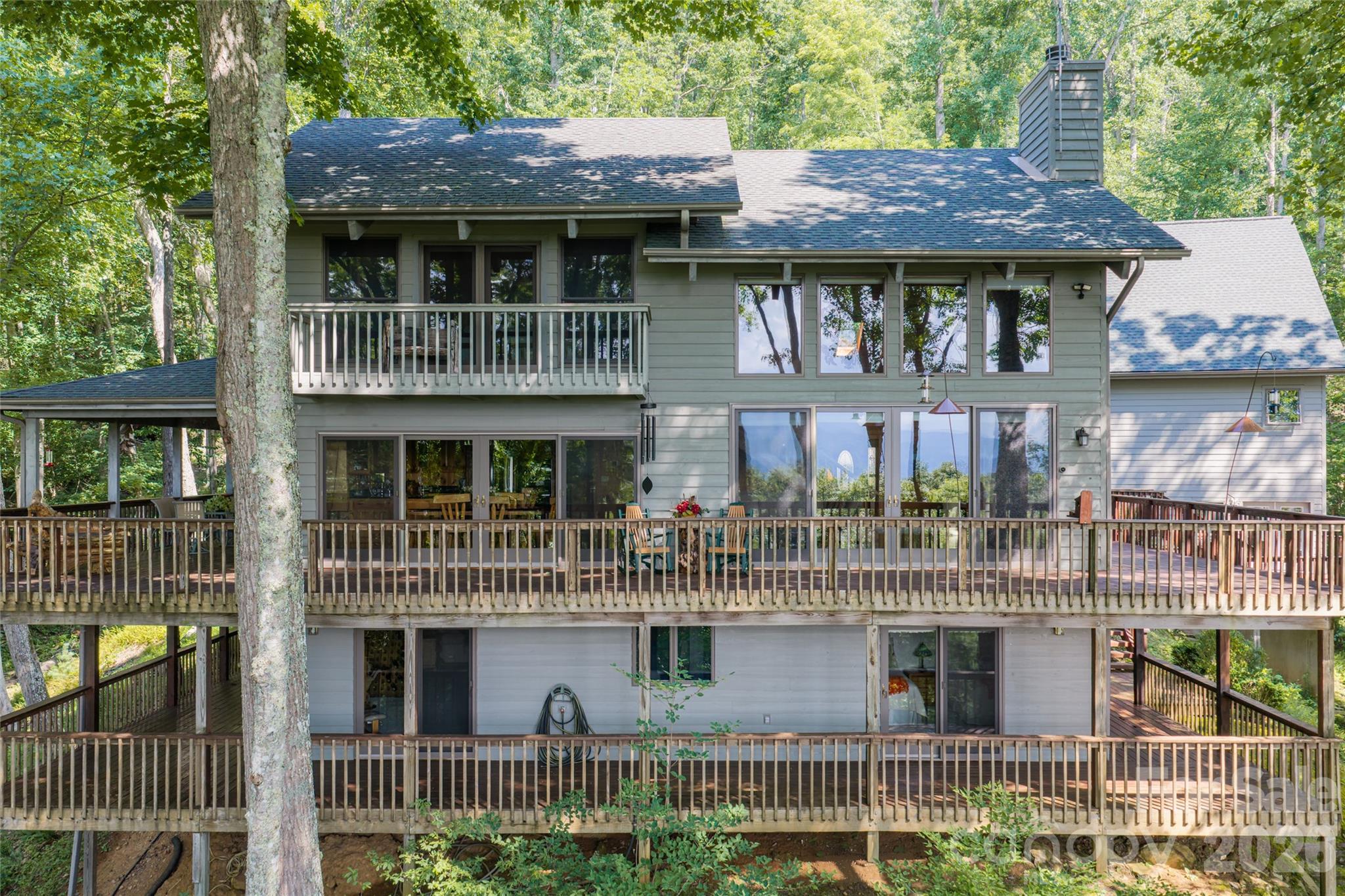 163 Tweetys Knoll Property Photo 48