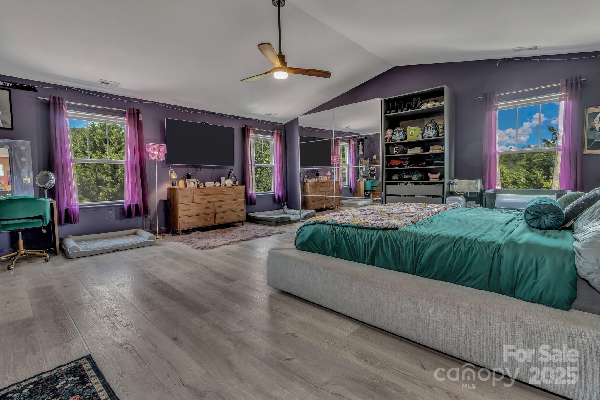 18 Glen Coe Drive Property Photo 28