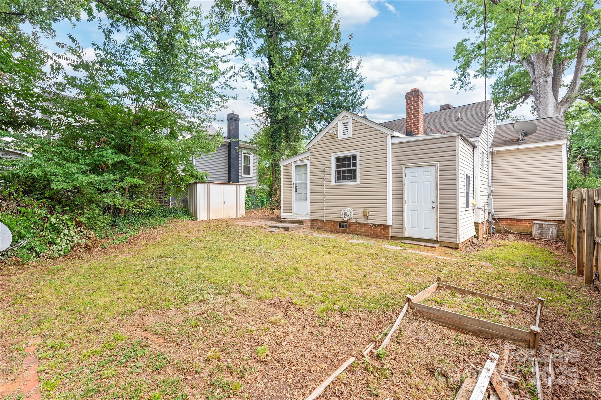 917 Sunnyside Avenue Property Photo 25