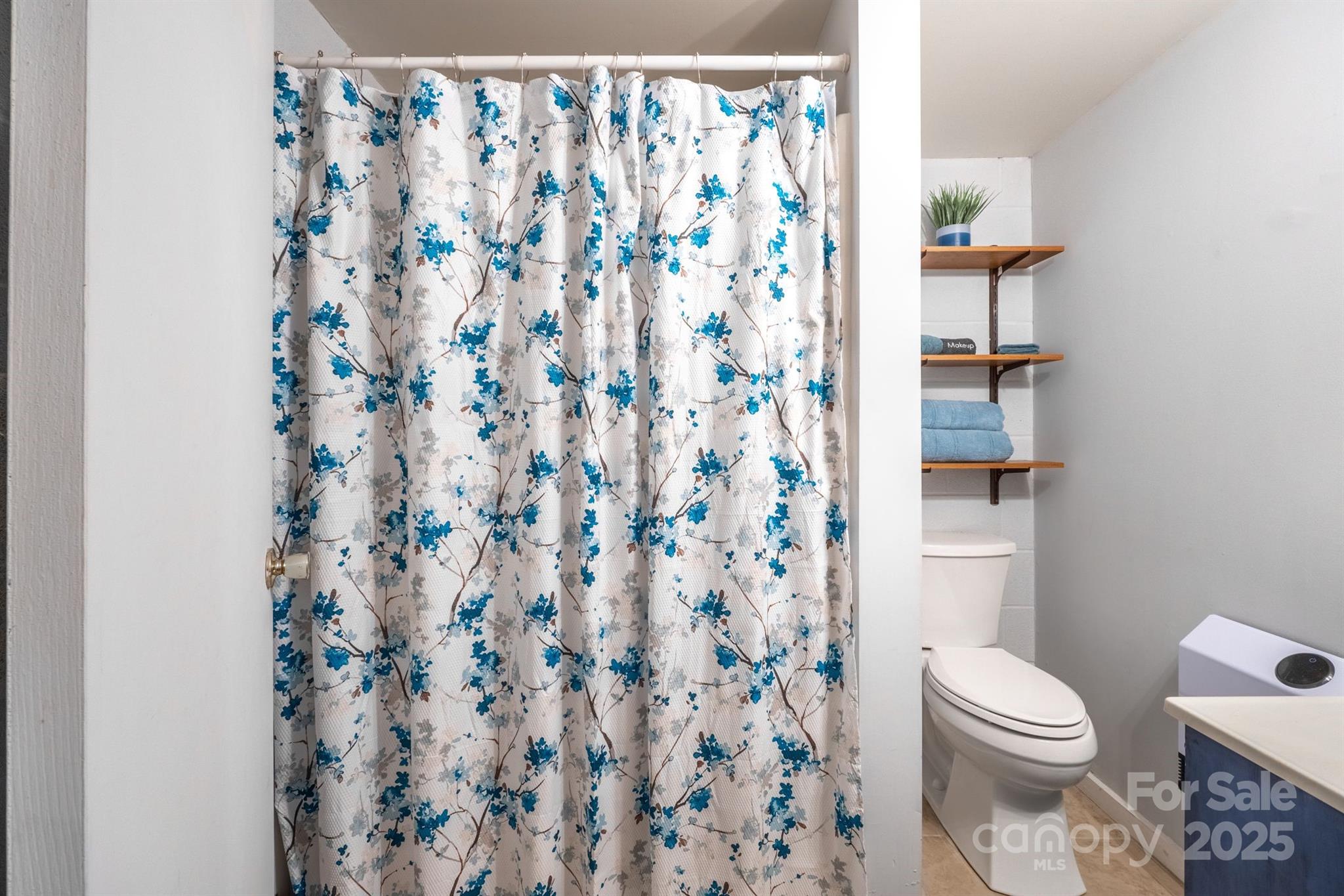 2777 Hickory Nut Gap Road Property Photo 10