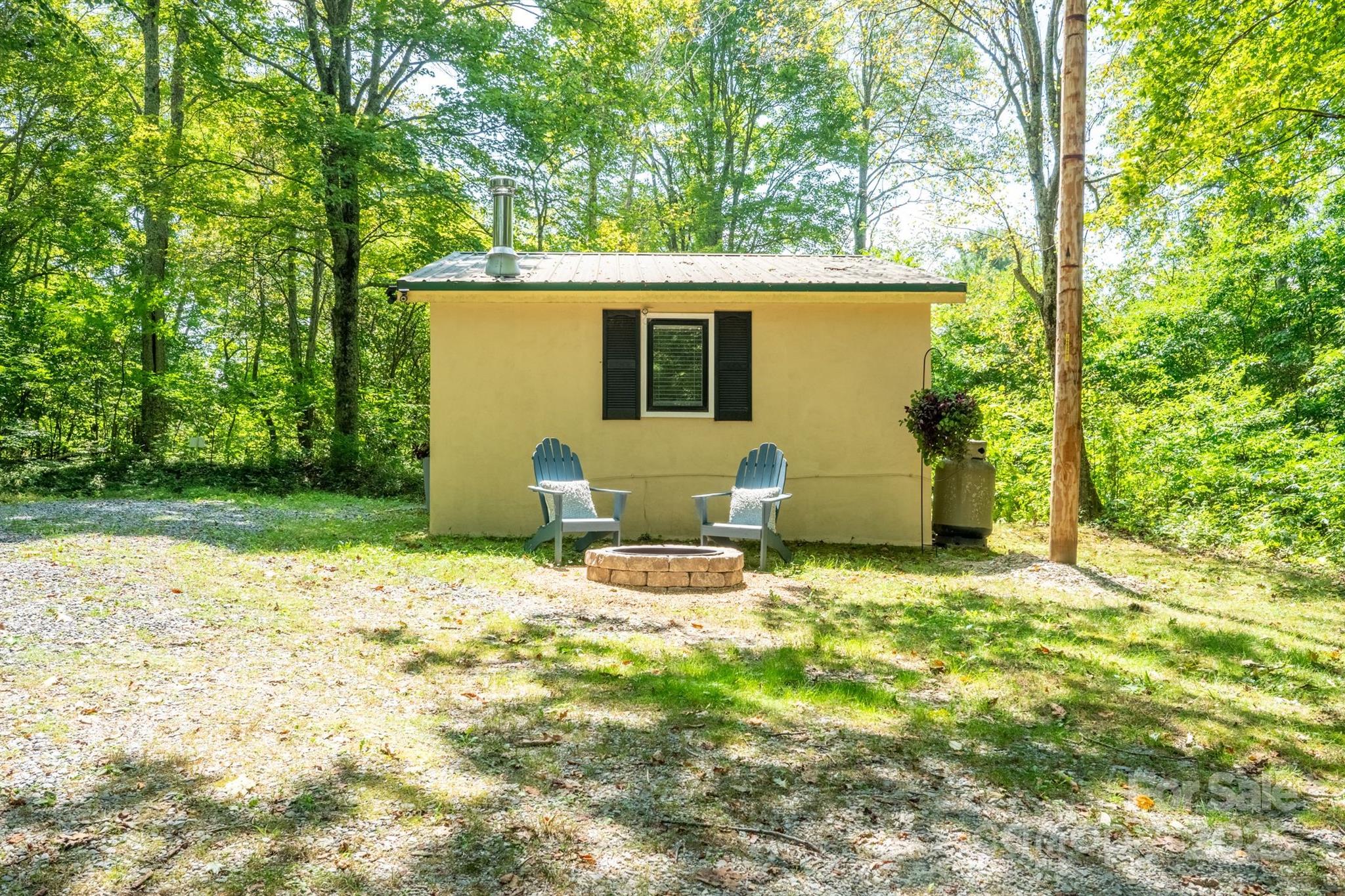 2777 Hickory Nut Gap Road Property Photo 23