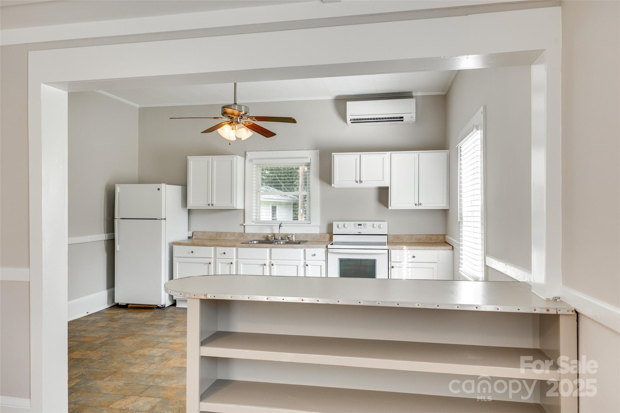 514 Jones Street Property Photo 5