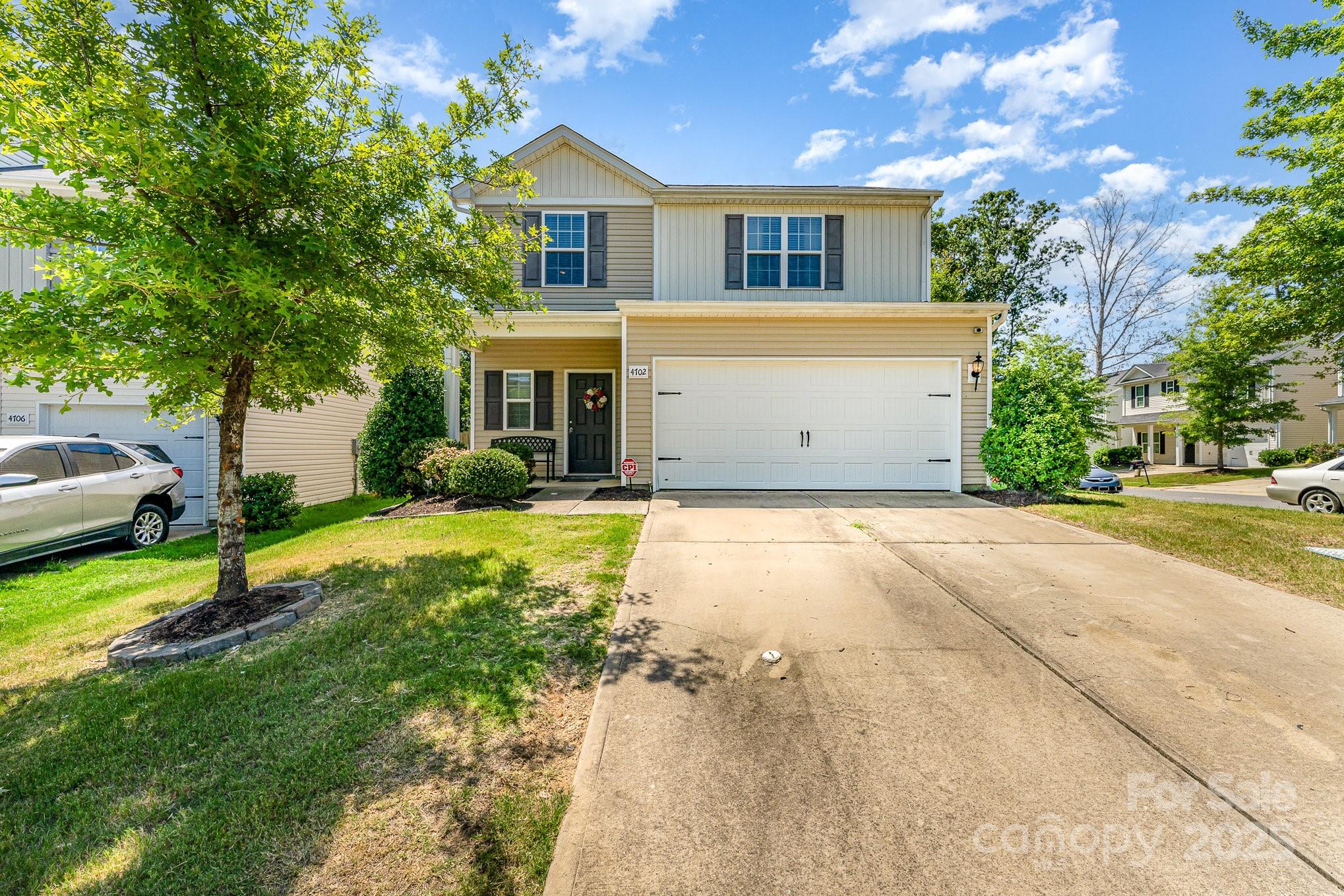 4702 Opus Lane Property Photo 1