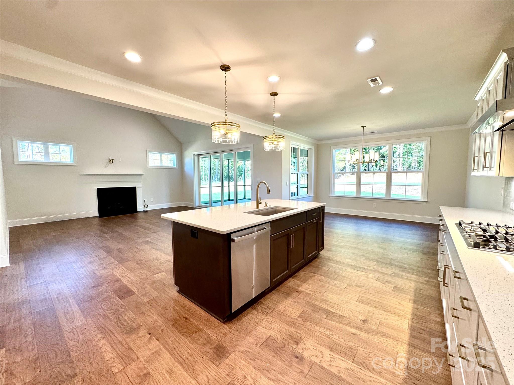 125 Crestview Lane 14 Property Photo 10
