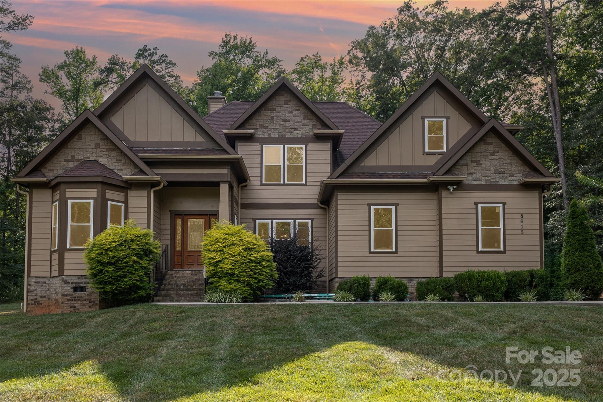 8615 Ferguson Road Property Photo 1