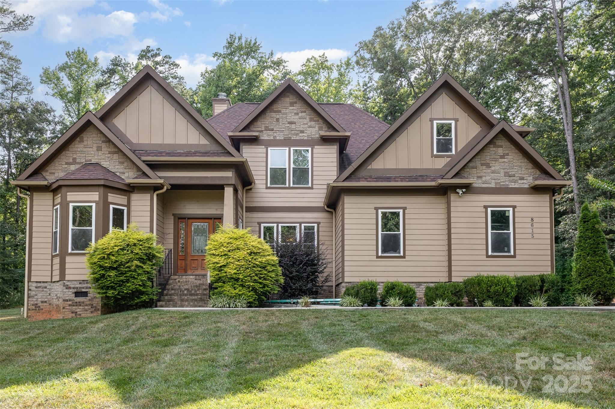8615 Ferguson Road Property Photo 6