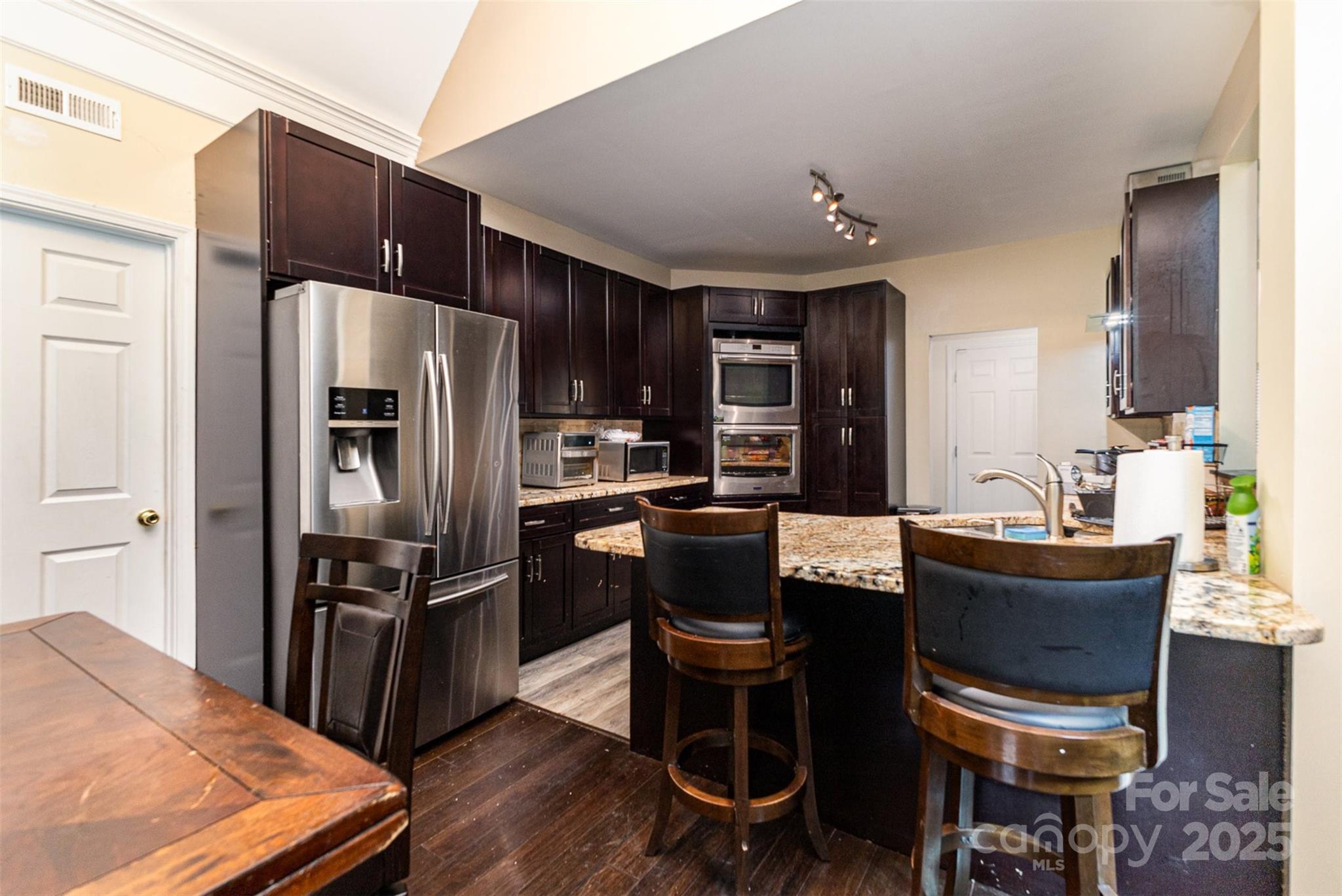 8615 Ferguson Road Property Photo 19