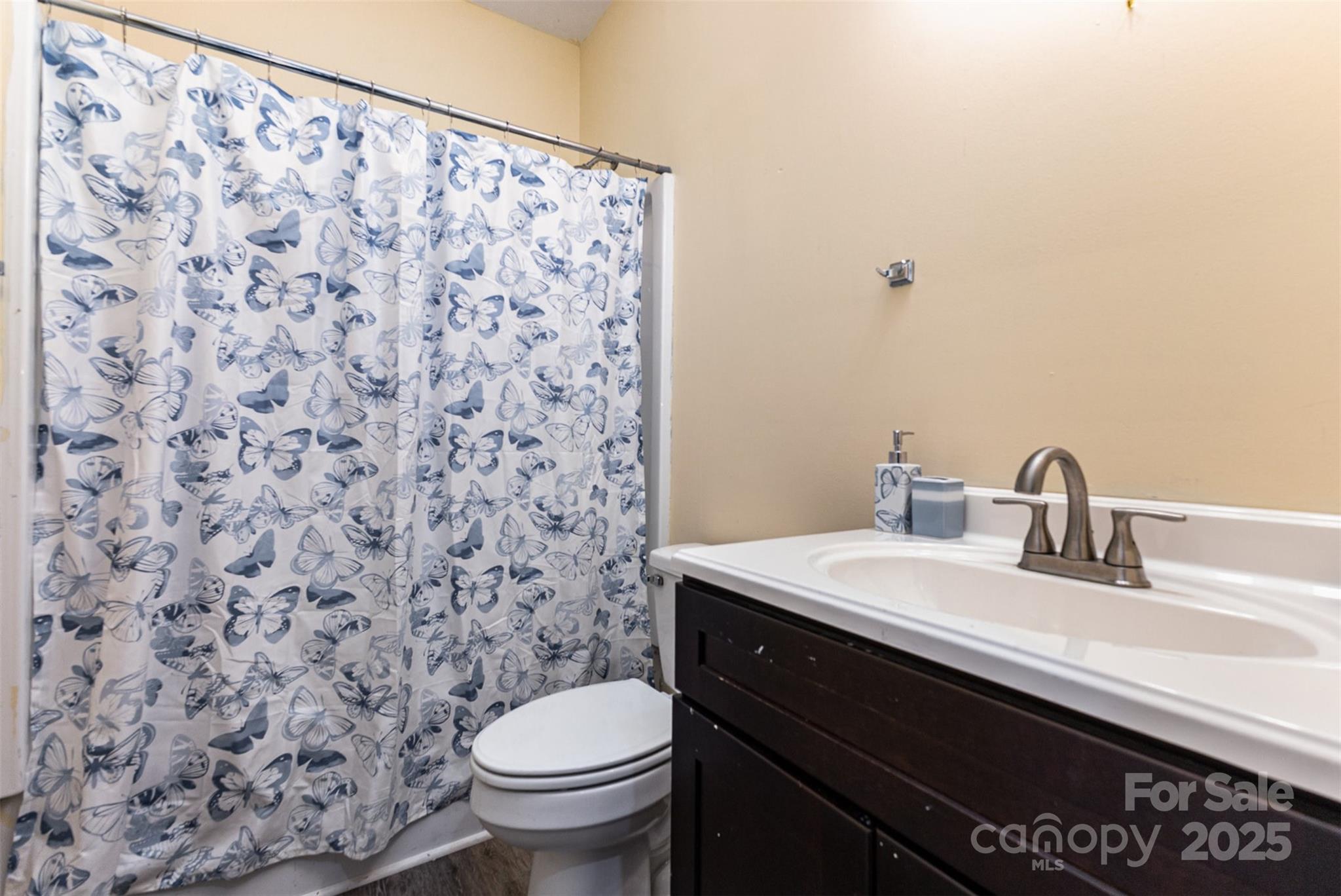 8615 Ferguson Road Property Photo 23