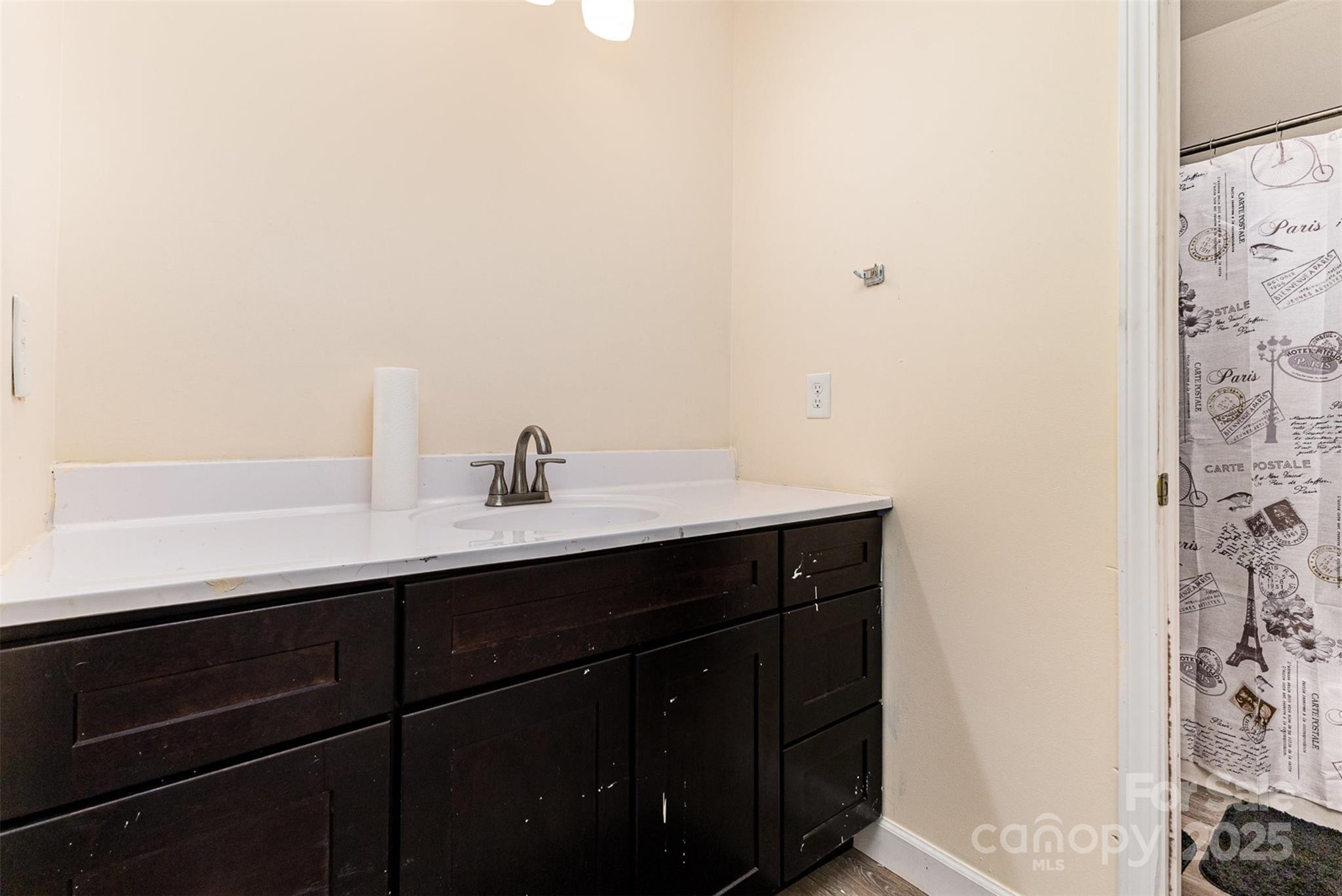 8615 Ferguson Road Property Photo 31