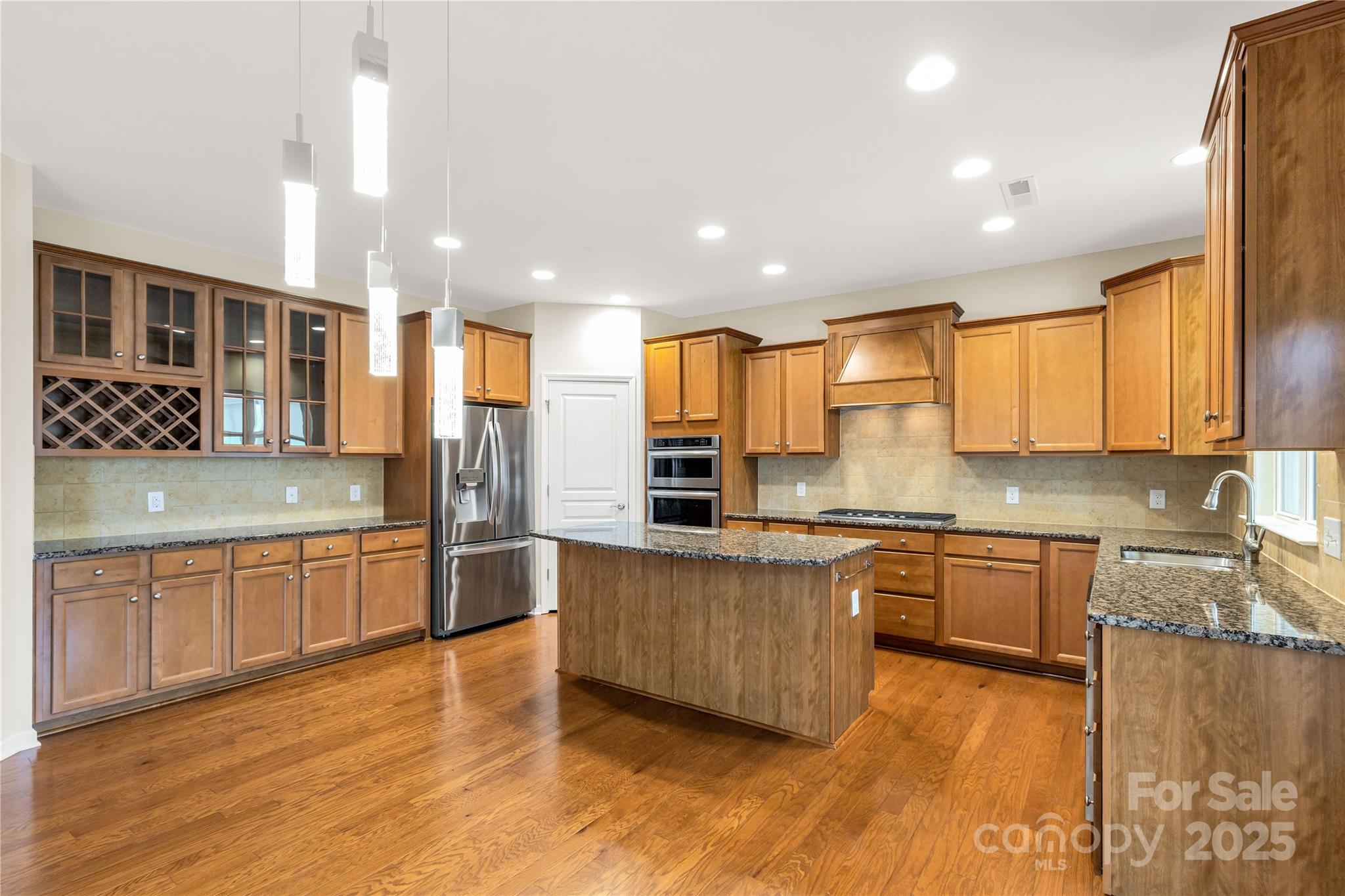 1079 Falling Leaf Street Property Photo 12