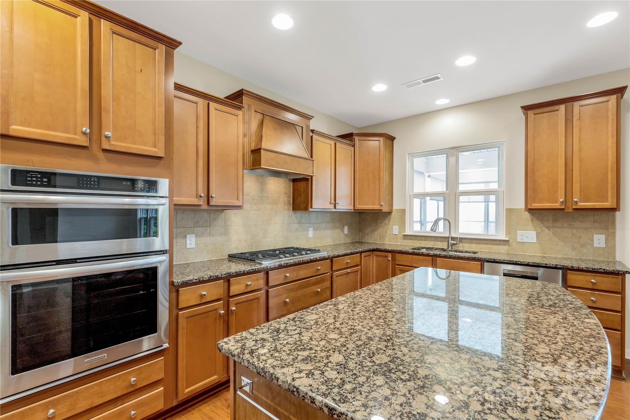 1079 Falling Leaf Street Property Photo 13