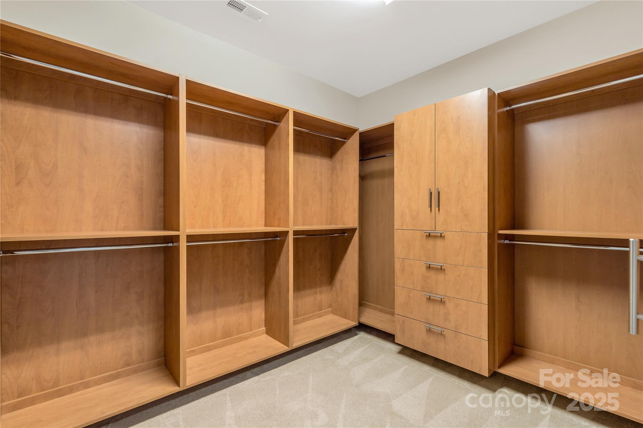1079 Falling Leaf Street Property Photo 23