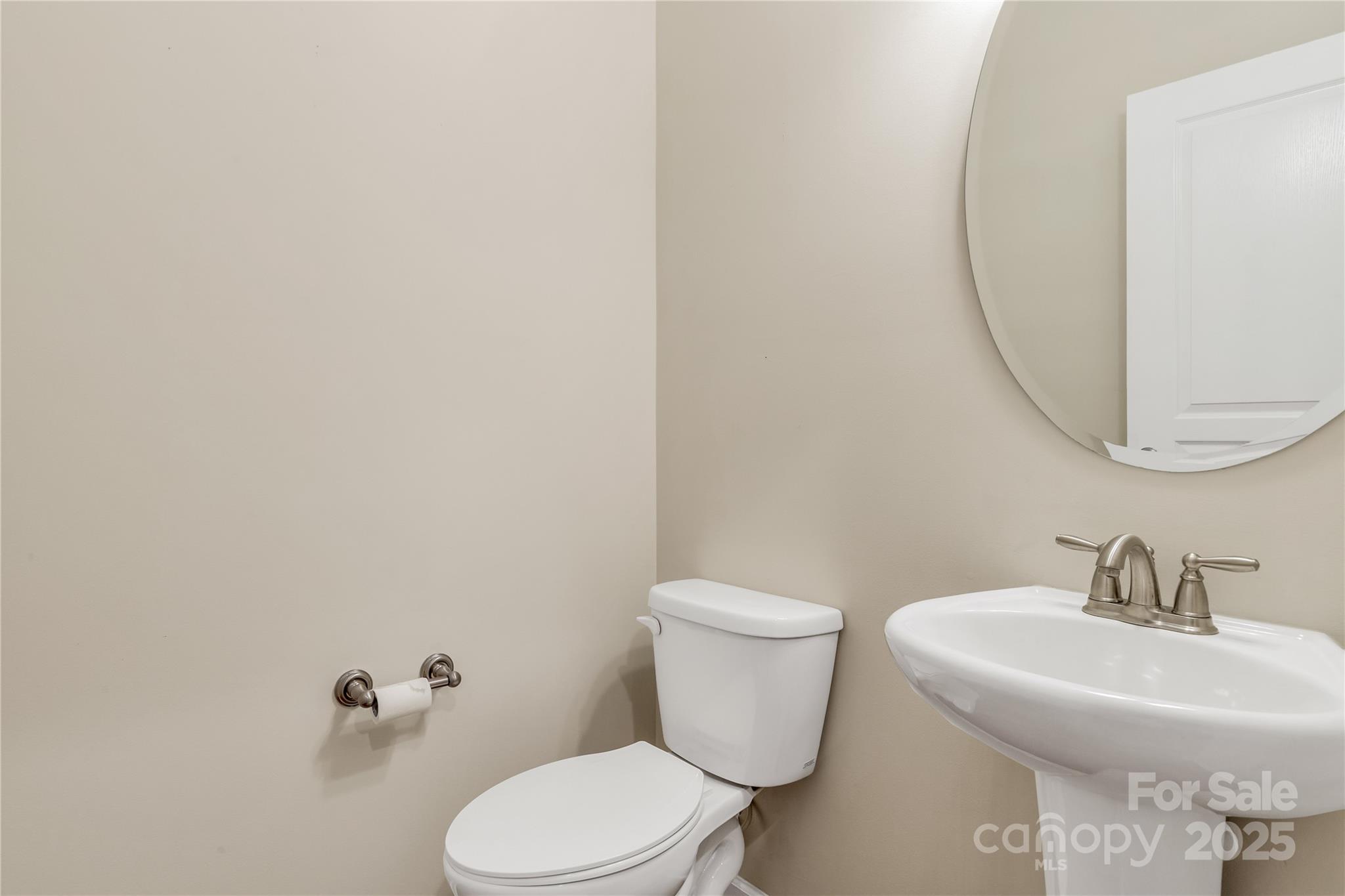 1079 Falling Leaf Street Property Photo 30