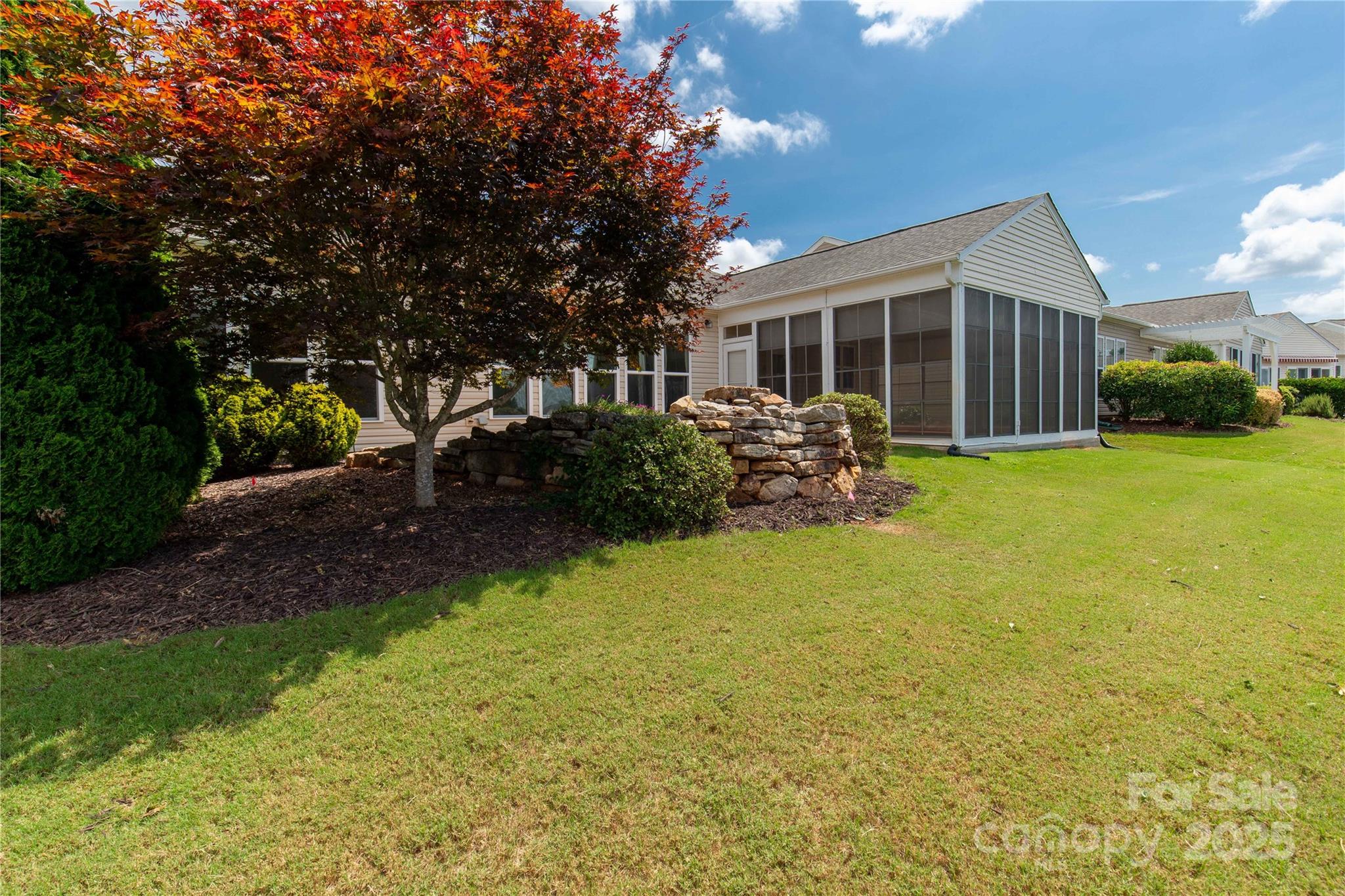 1079 Falling Leaf Street Property Photo 39