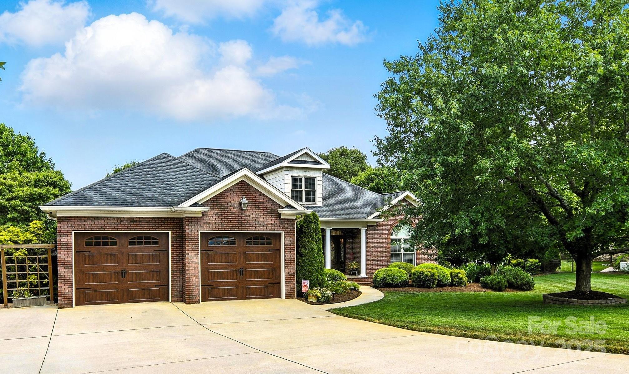 3646 Hogan Court Property Photo 1