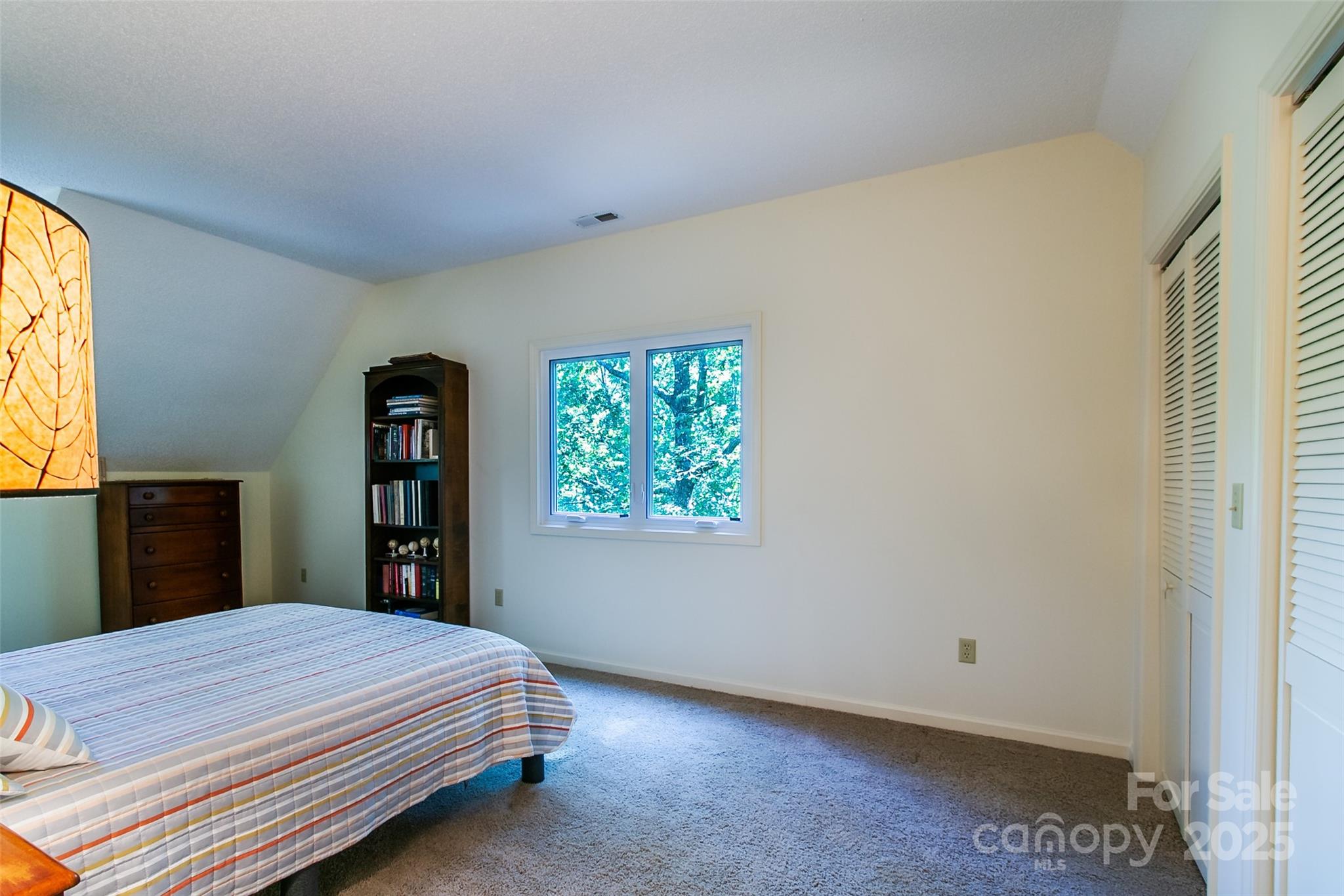 263 Ugedaliyvi Court Property Photo 17