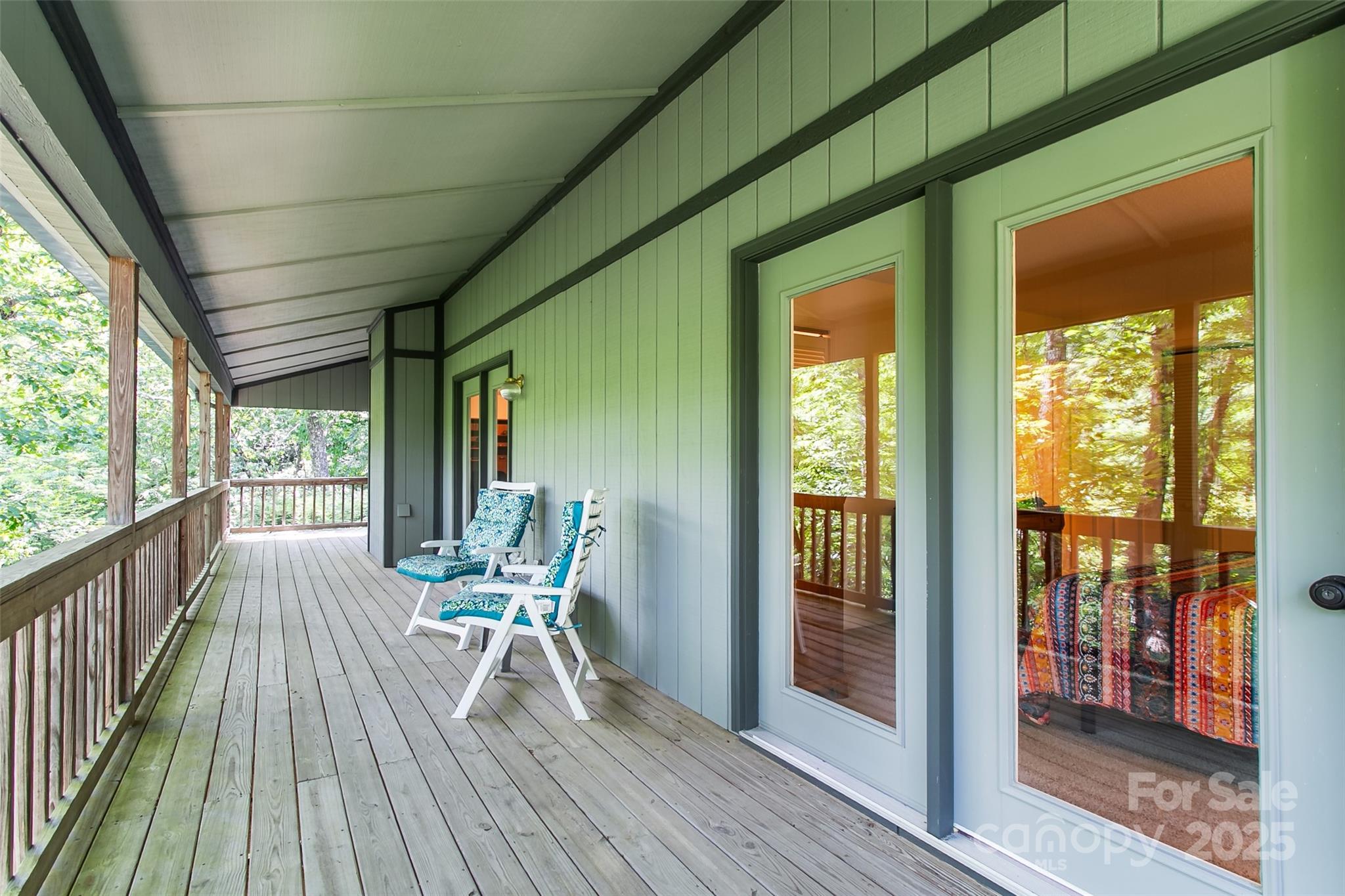 263 Ugedaliyvi Court Property Photo 29
